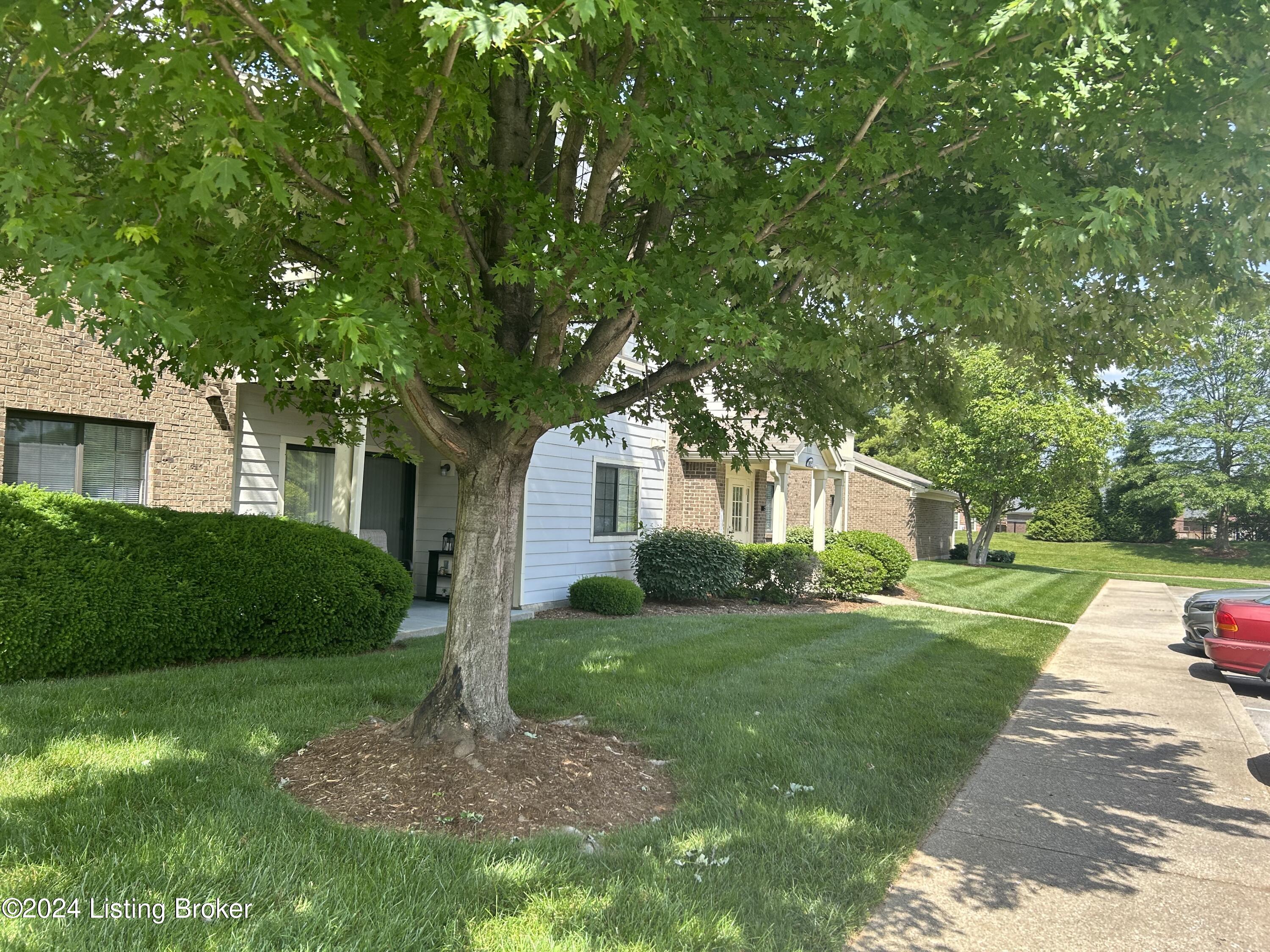 3903 Yardley Ct, 103