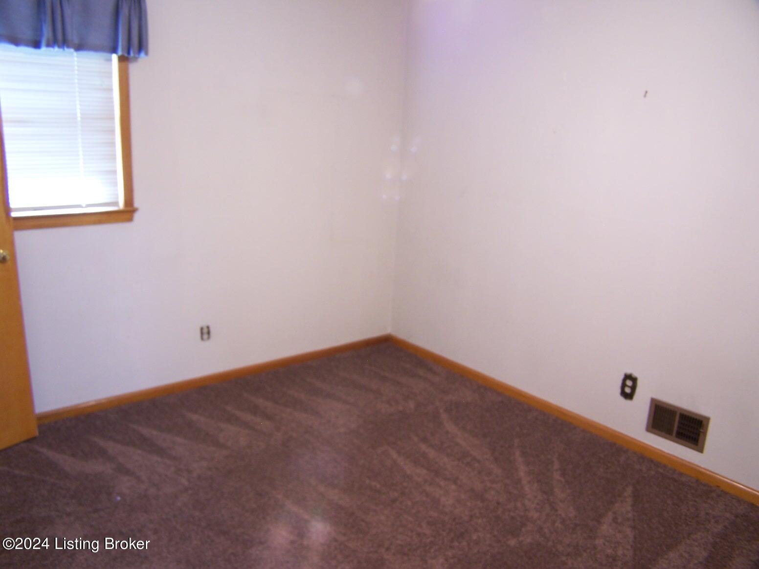 6704 Cindy Dr