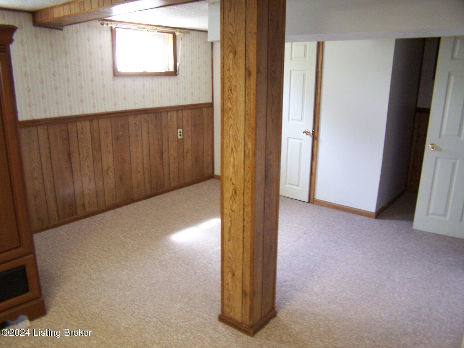 6704 Cindy Dr