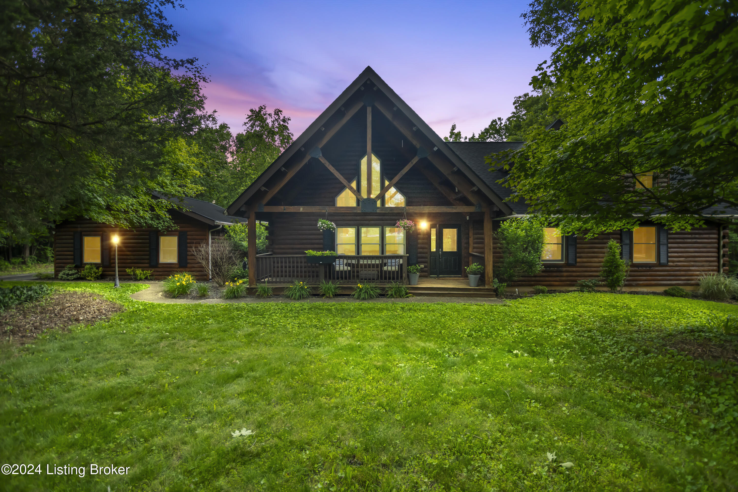 3050 Fallen Wood Ln