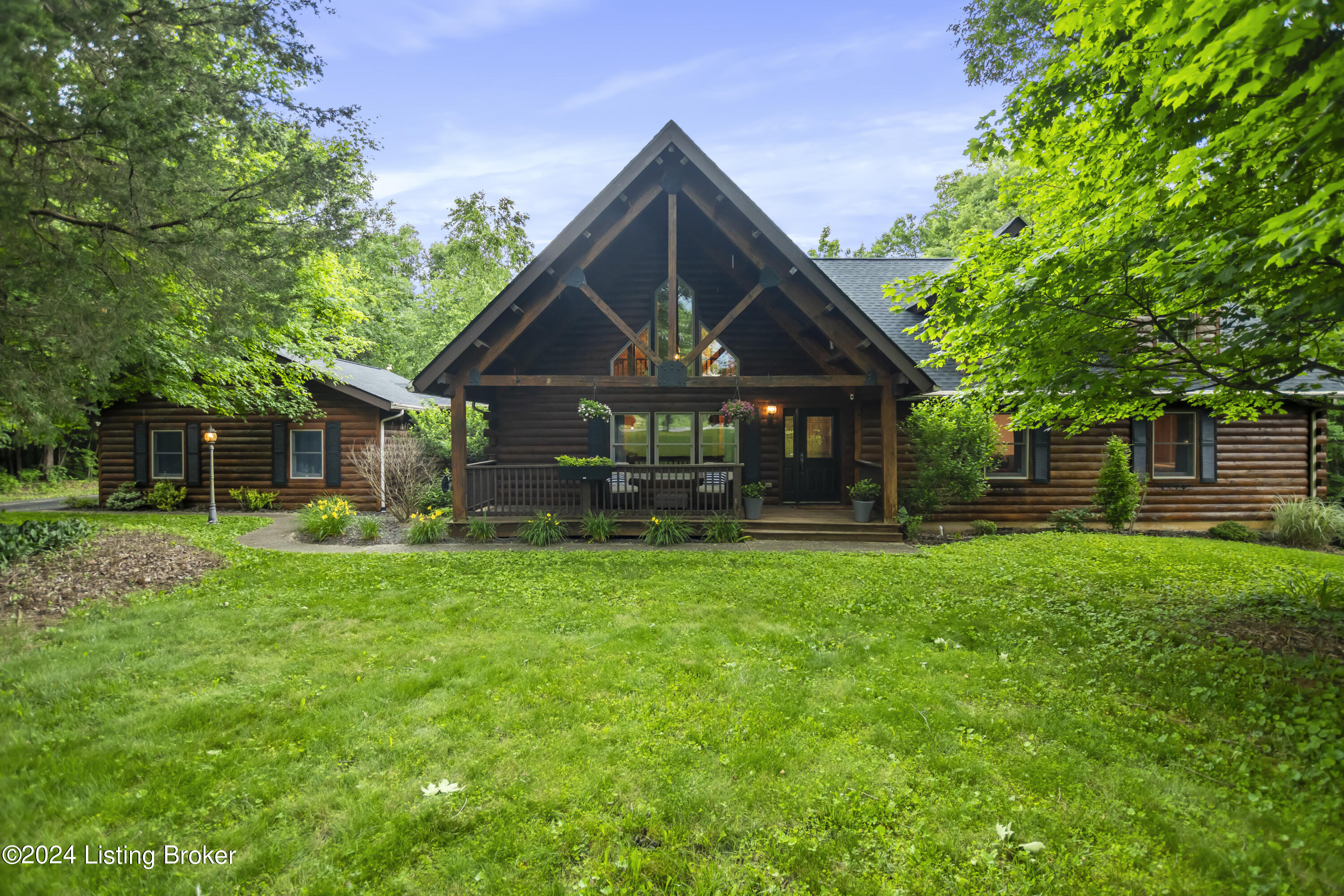 3050 Fallen Wood Ln