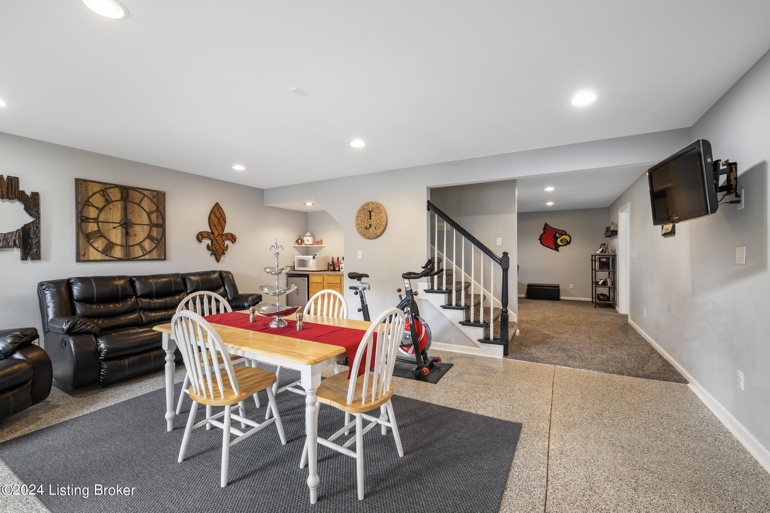 4527 Stone Wynde Dr