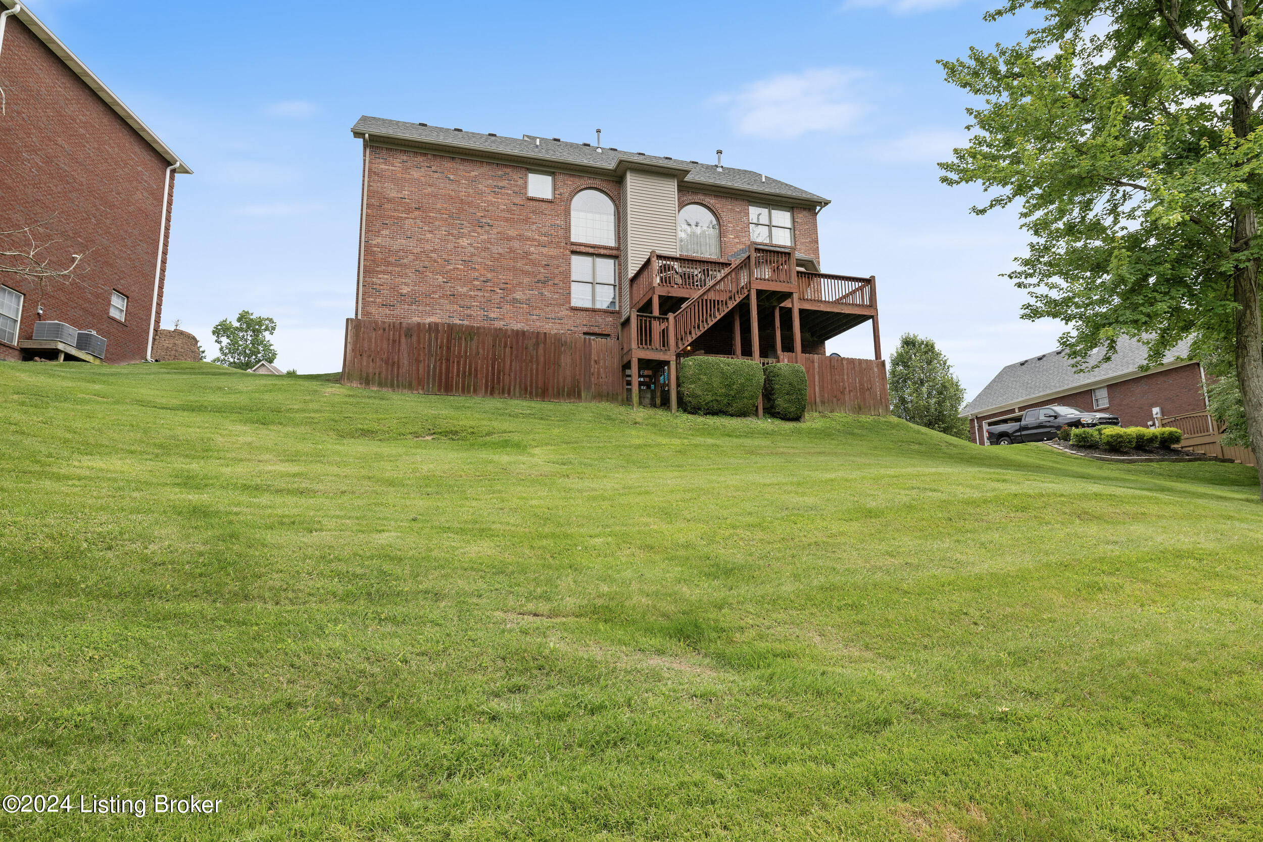 4527 Stone Wynde Dr
