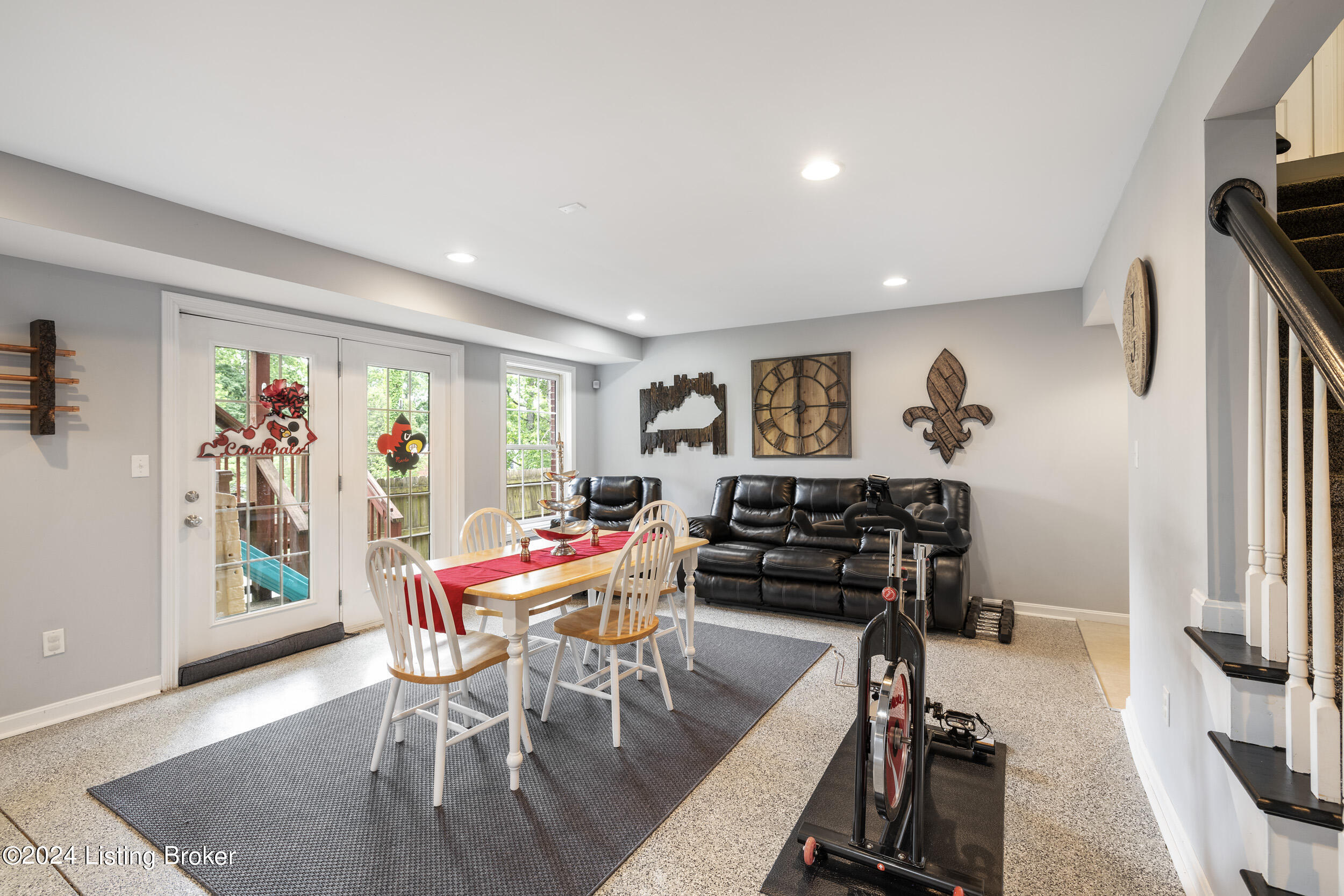 4527 Stone Wynde Dr