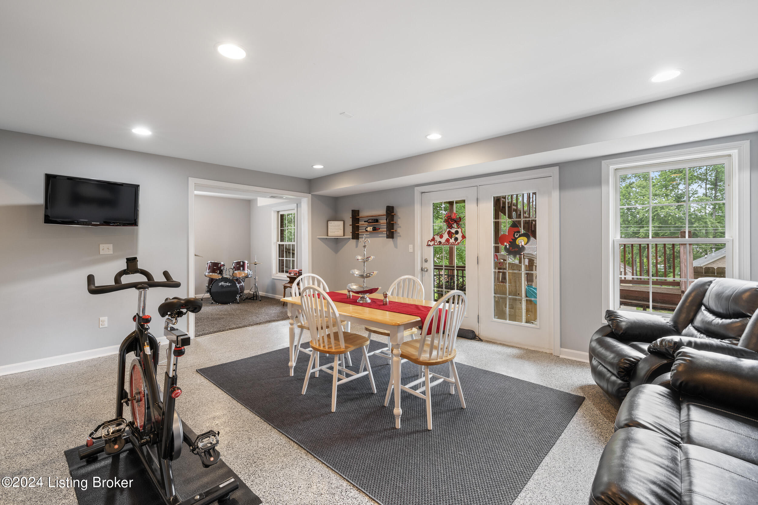 4527 Stone Wynde Dr
