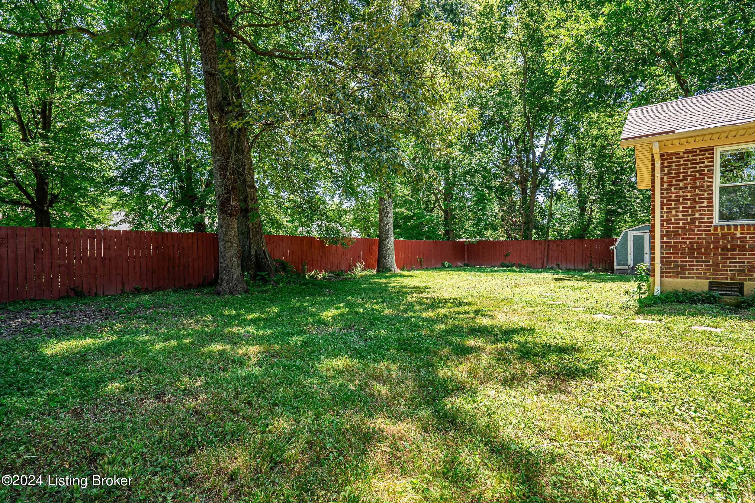 6421 Fernview Rd