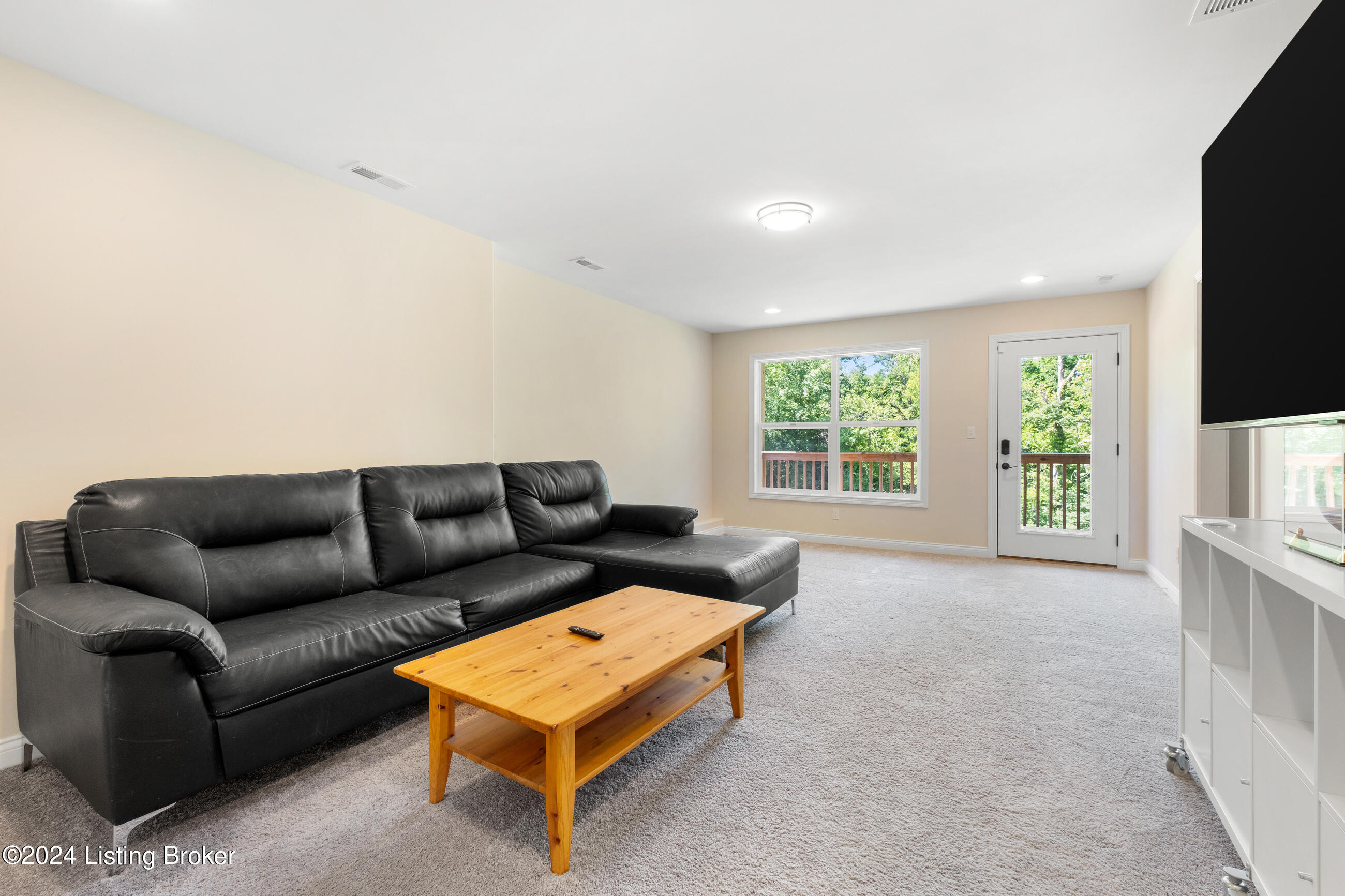 114 Sauer Alley