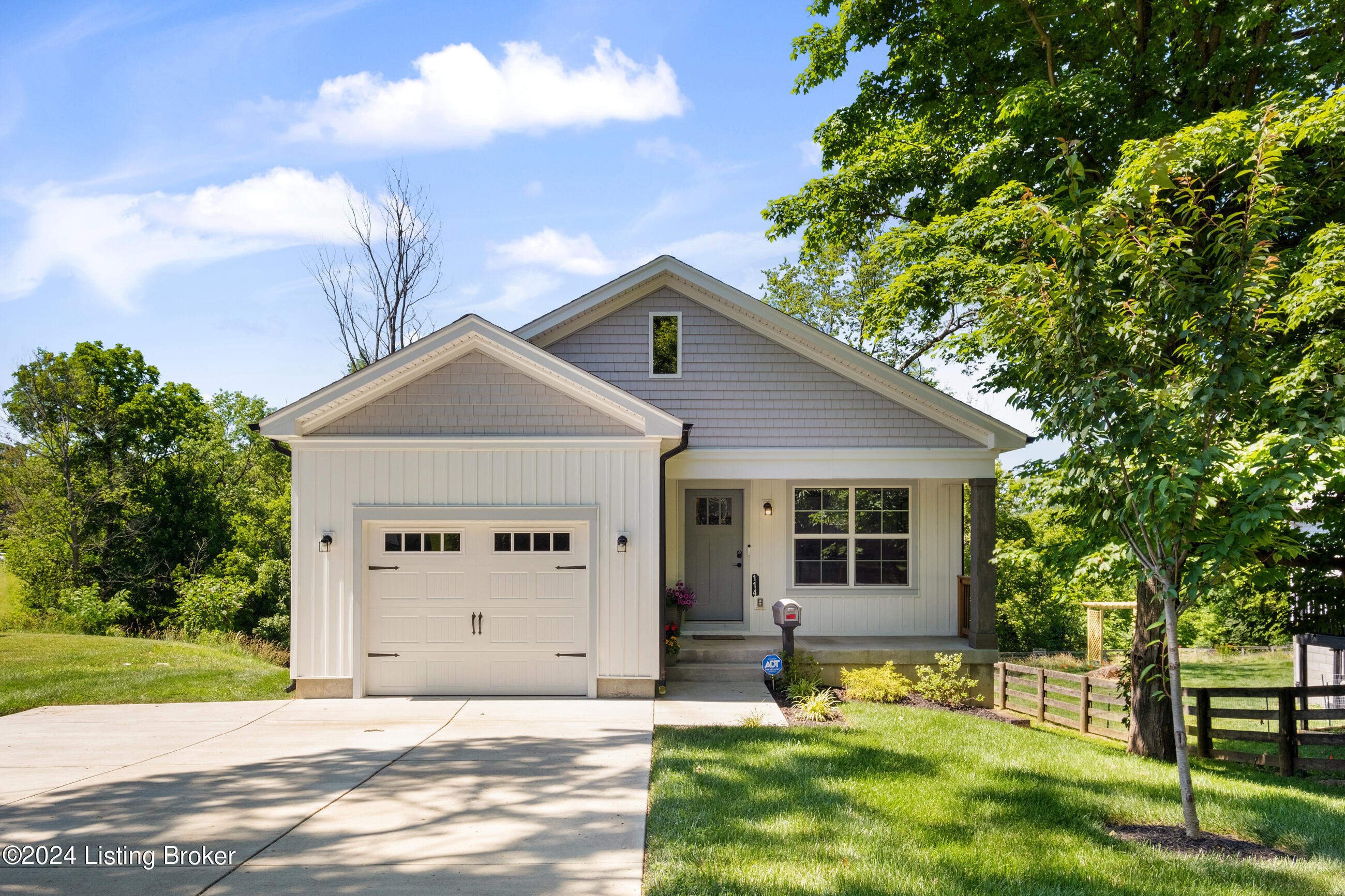 114 Sauer Alley