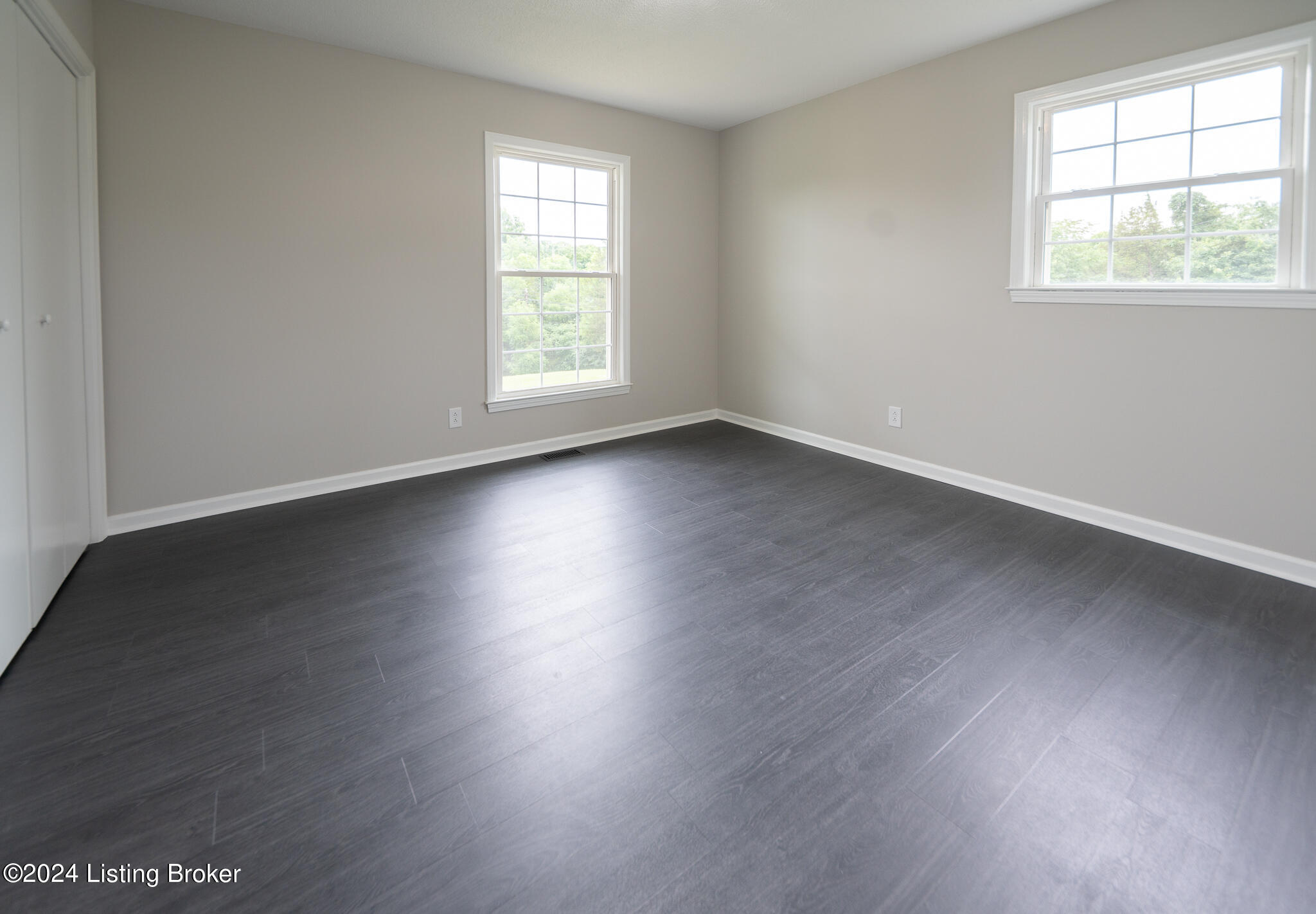 375 Ridge Rd