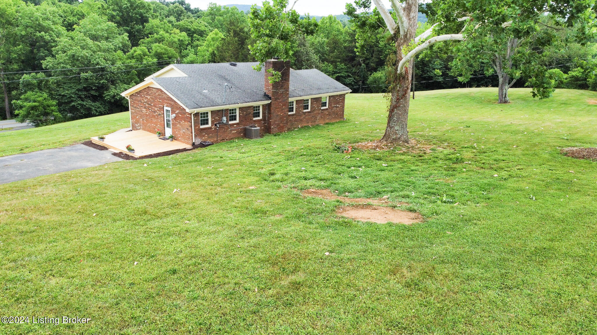 375 Ridge Rd