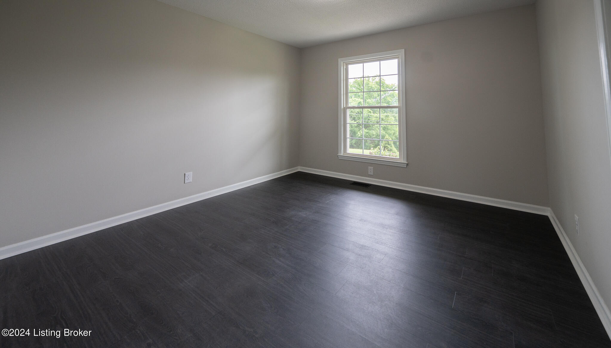 375 Ridge Rd