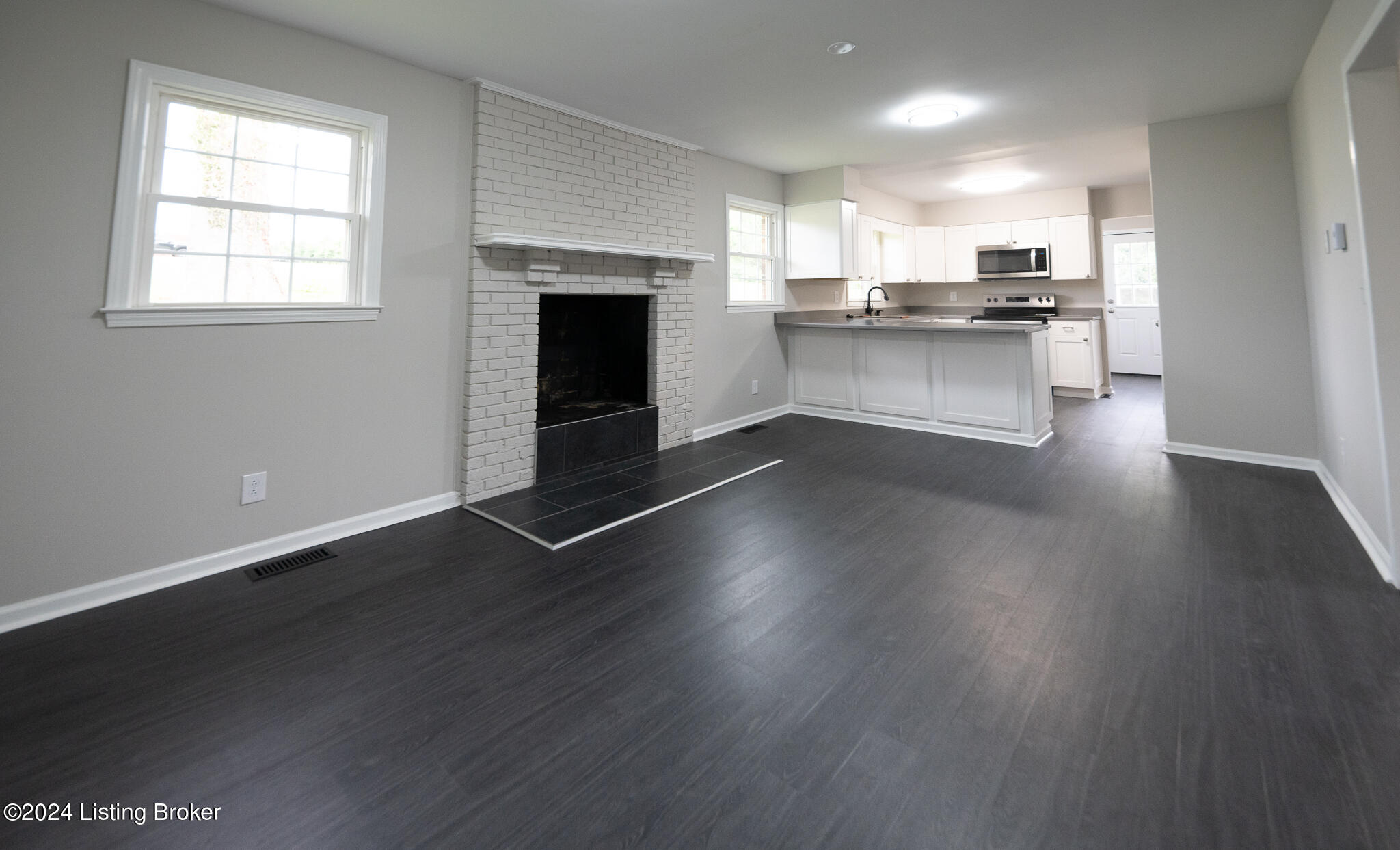 375 Ridge Rd