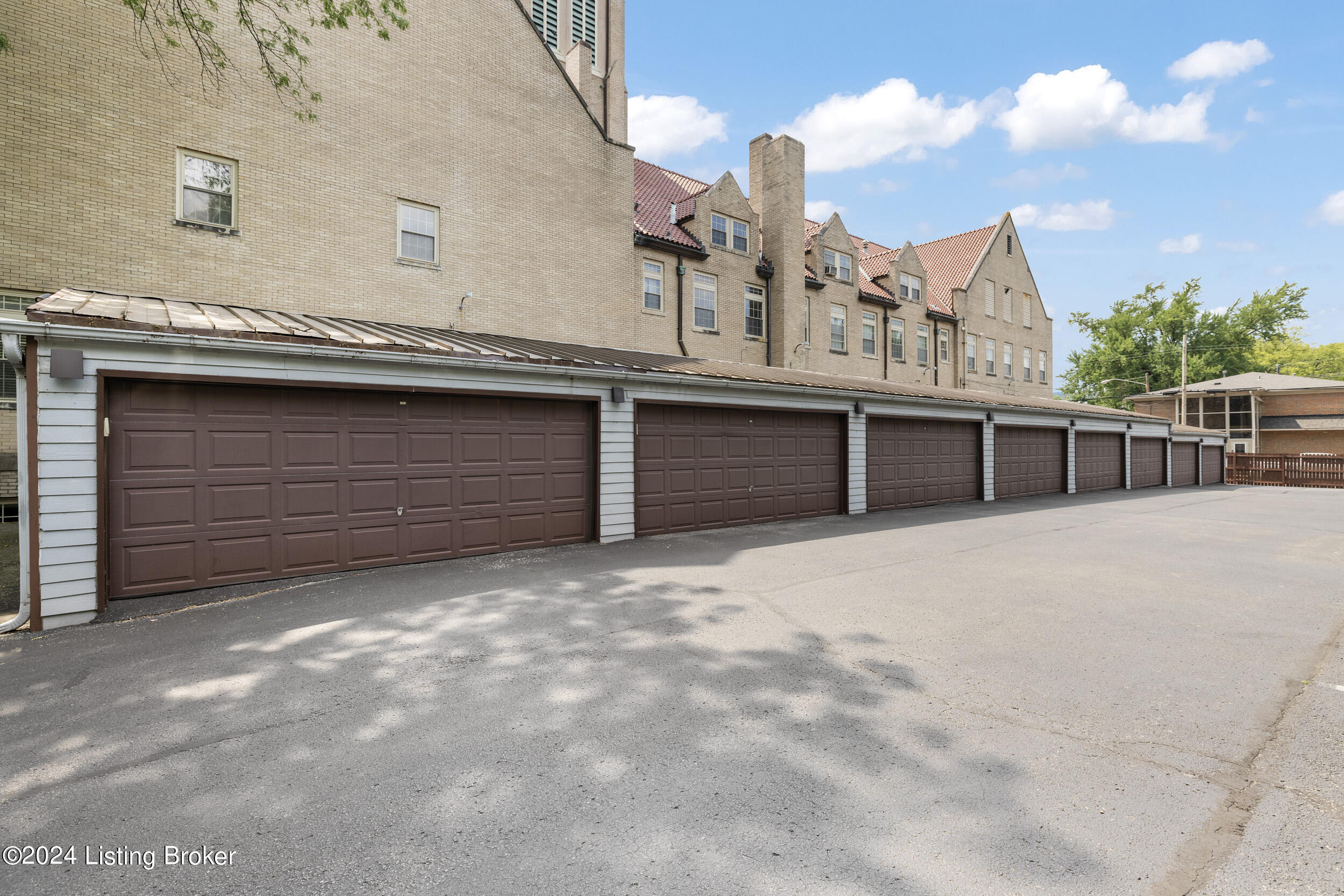 2525 George Rogers Clark Pl, APT 104