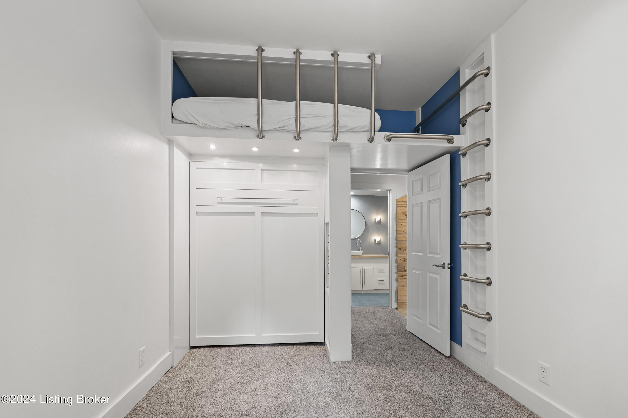 2525 George Rogers Clark Pl, APT 104