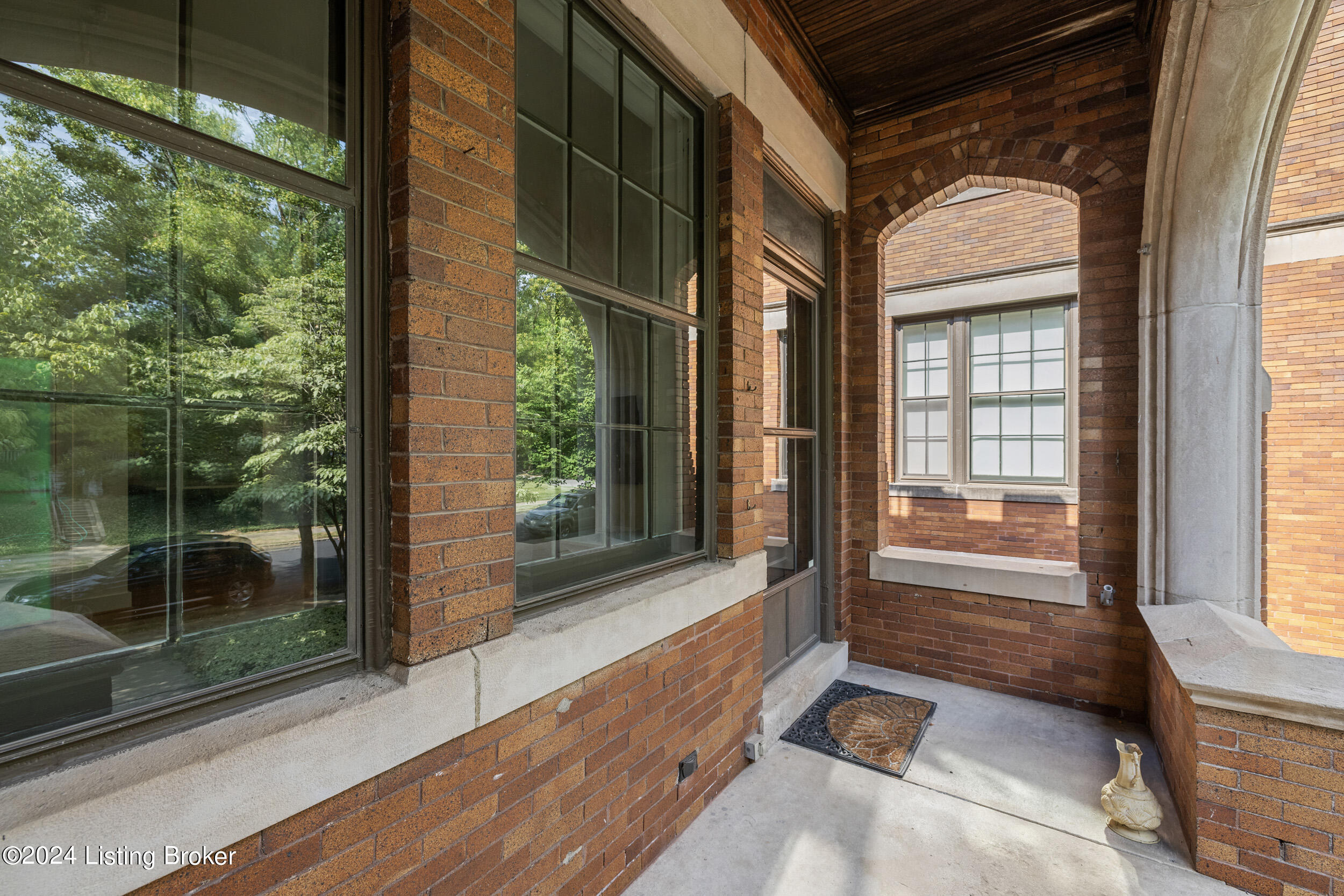 2525 George Rogers Clark Pl, APT 104