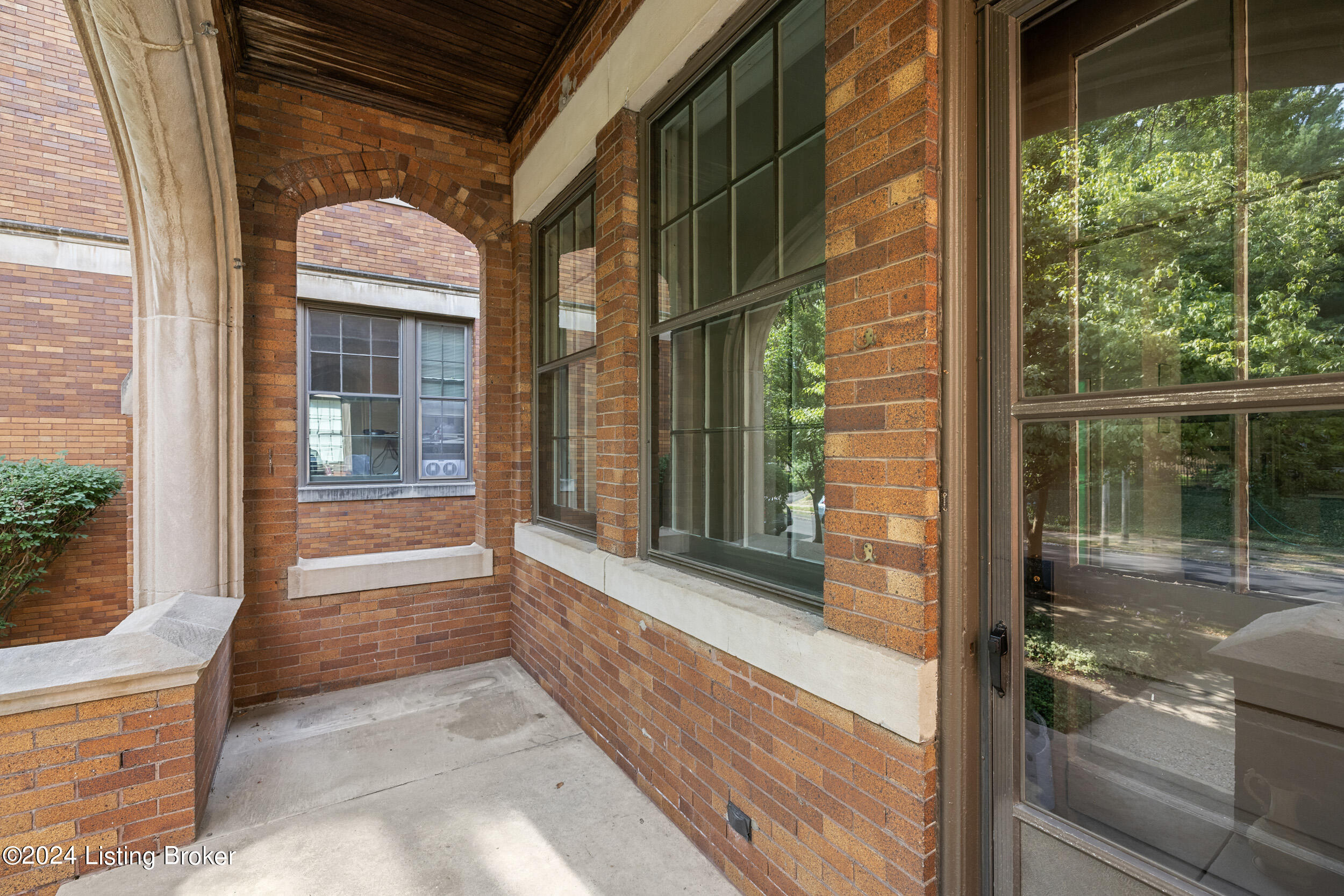 2525 George Rogers Clark Pl, APT 104