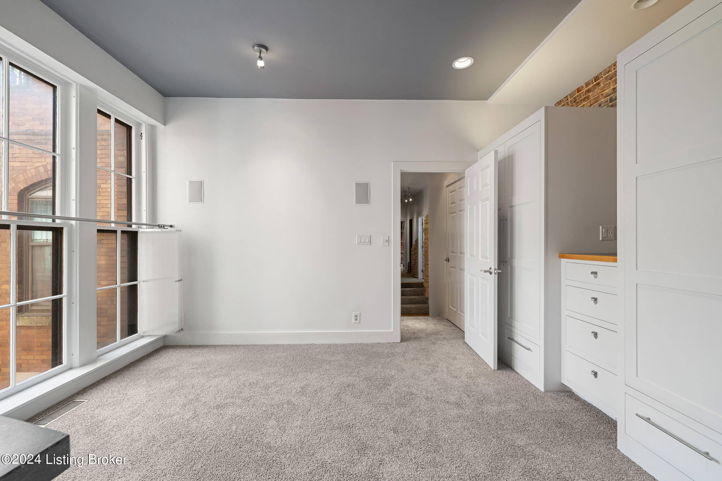 2525 George Rogers Clark Pl, APT 104