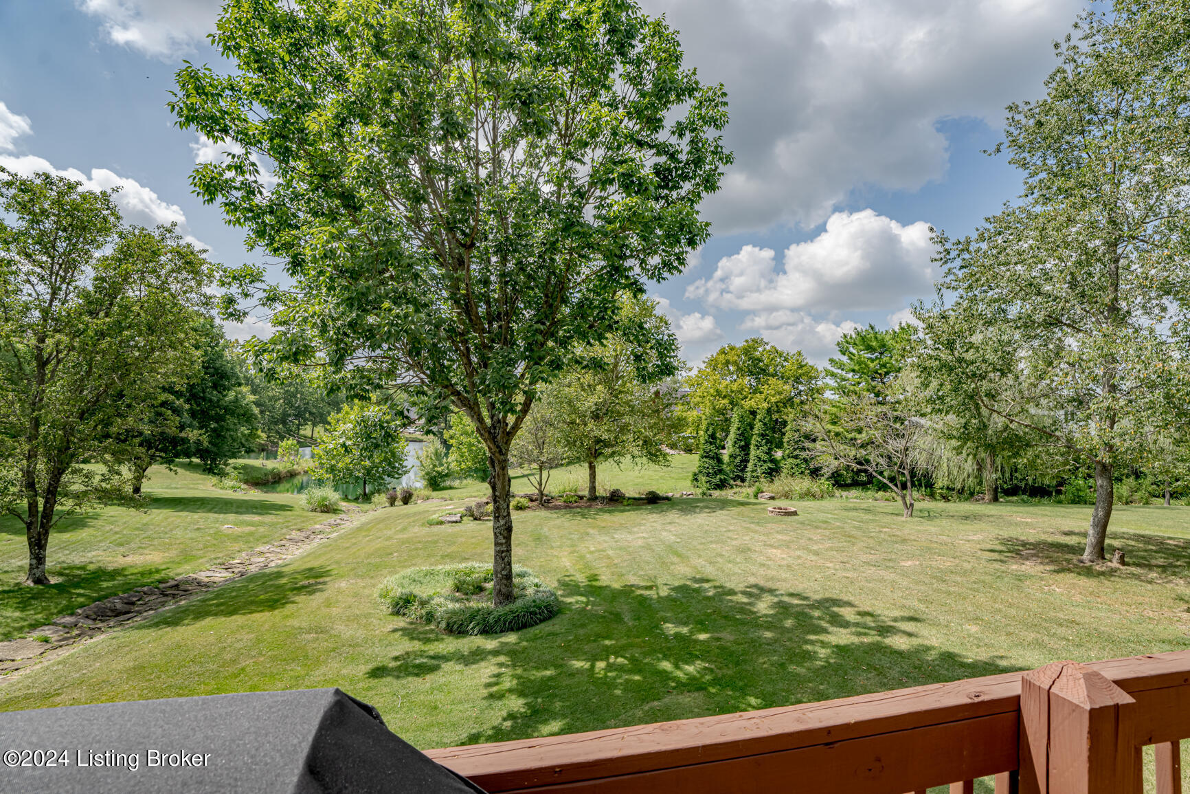 63 Persimmon Ridge Dr