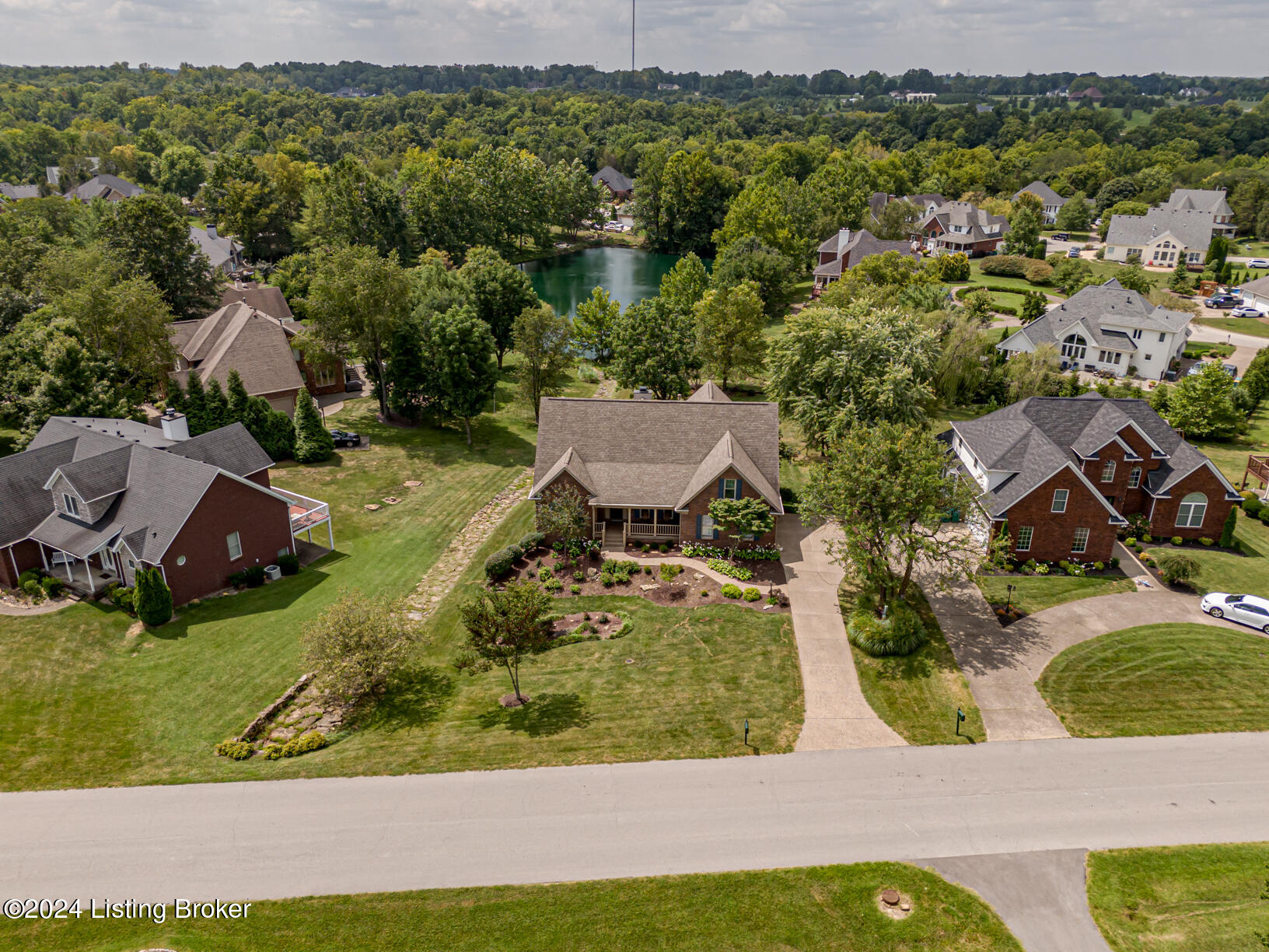 63 Persimmon Ridge Dr
