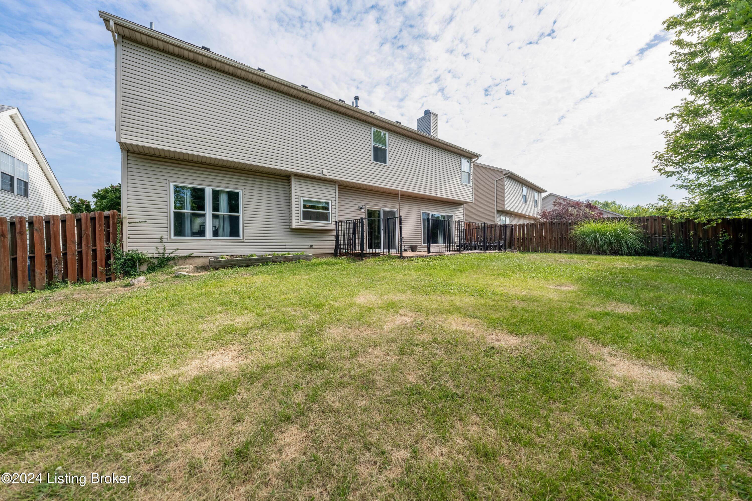 10943 Symington Cir