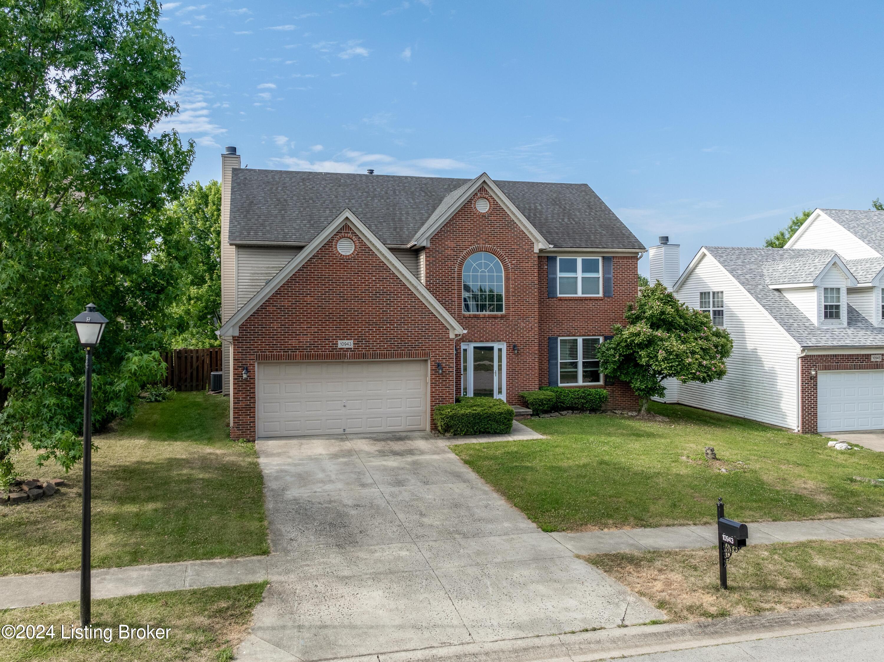 10943 Symington Cir