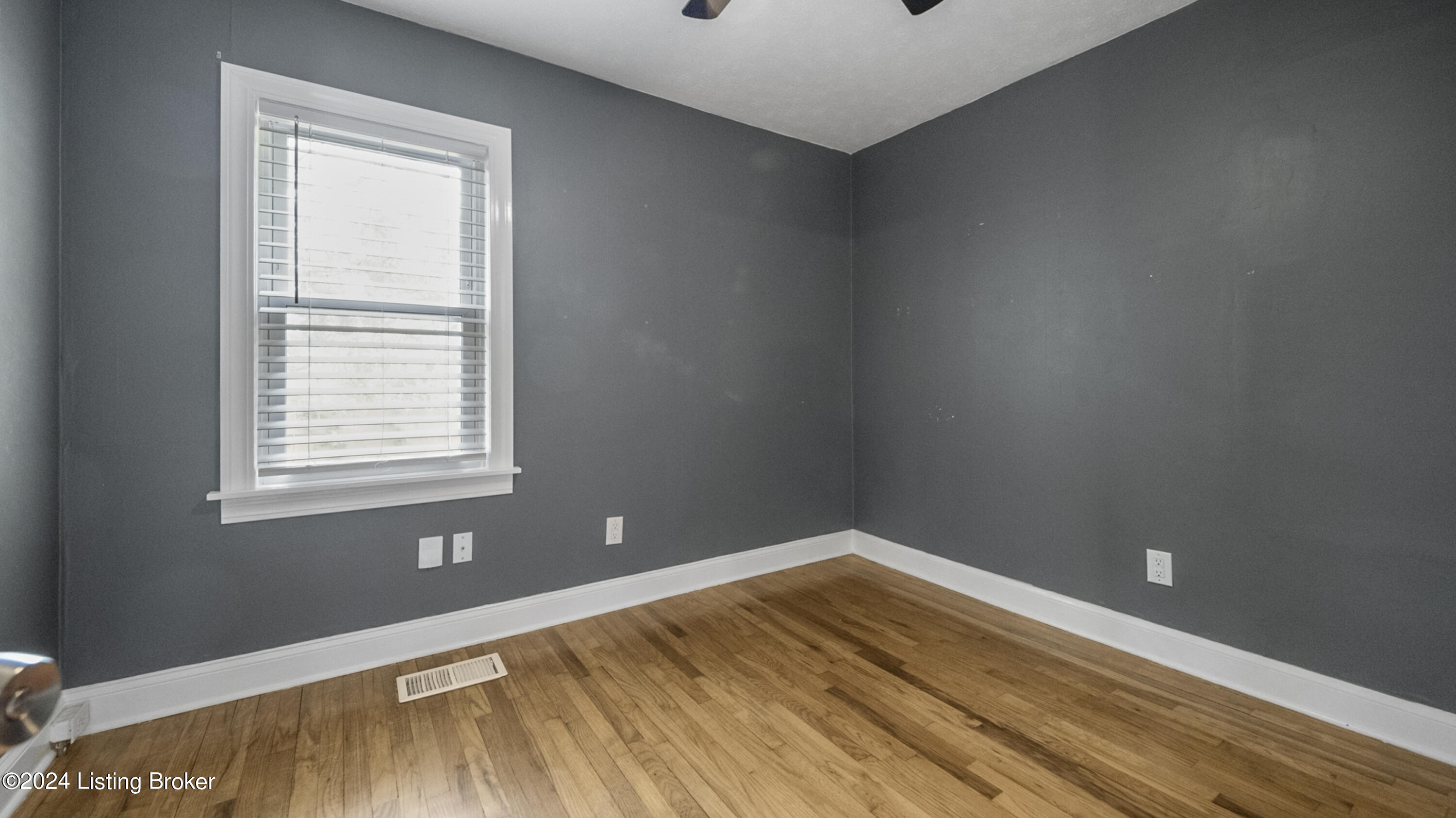 3719 Locust Ave