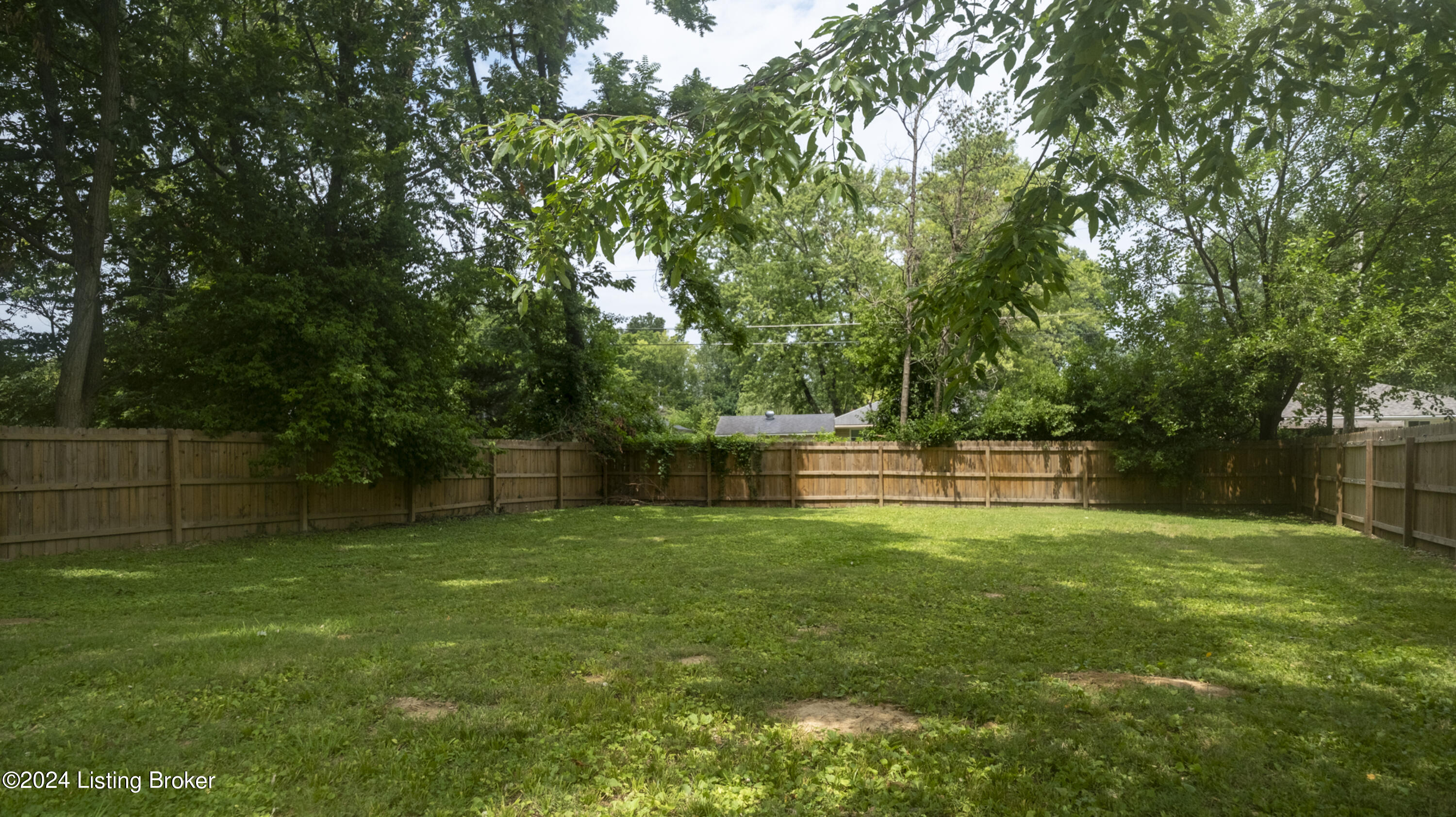 3719 Locust Ave