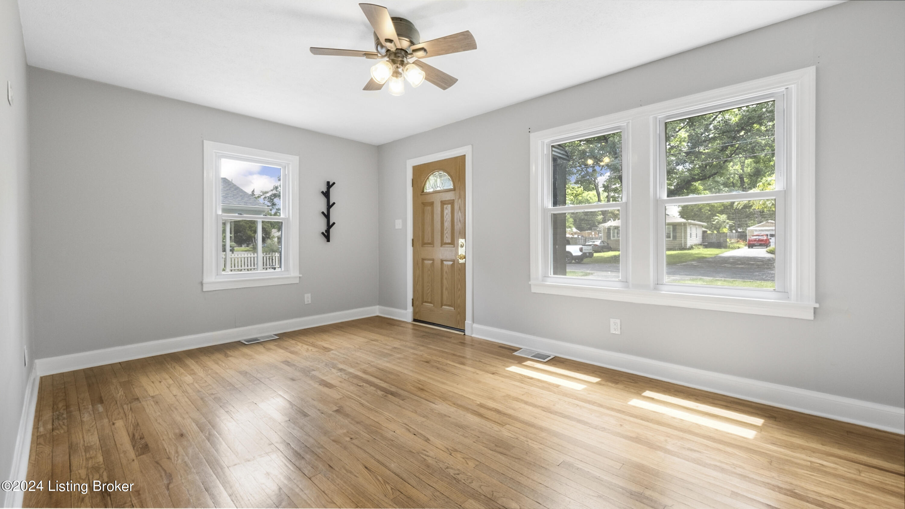 3719 Locust Ave