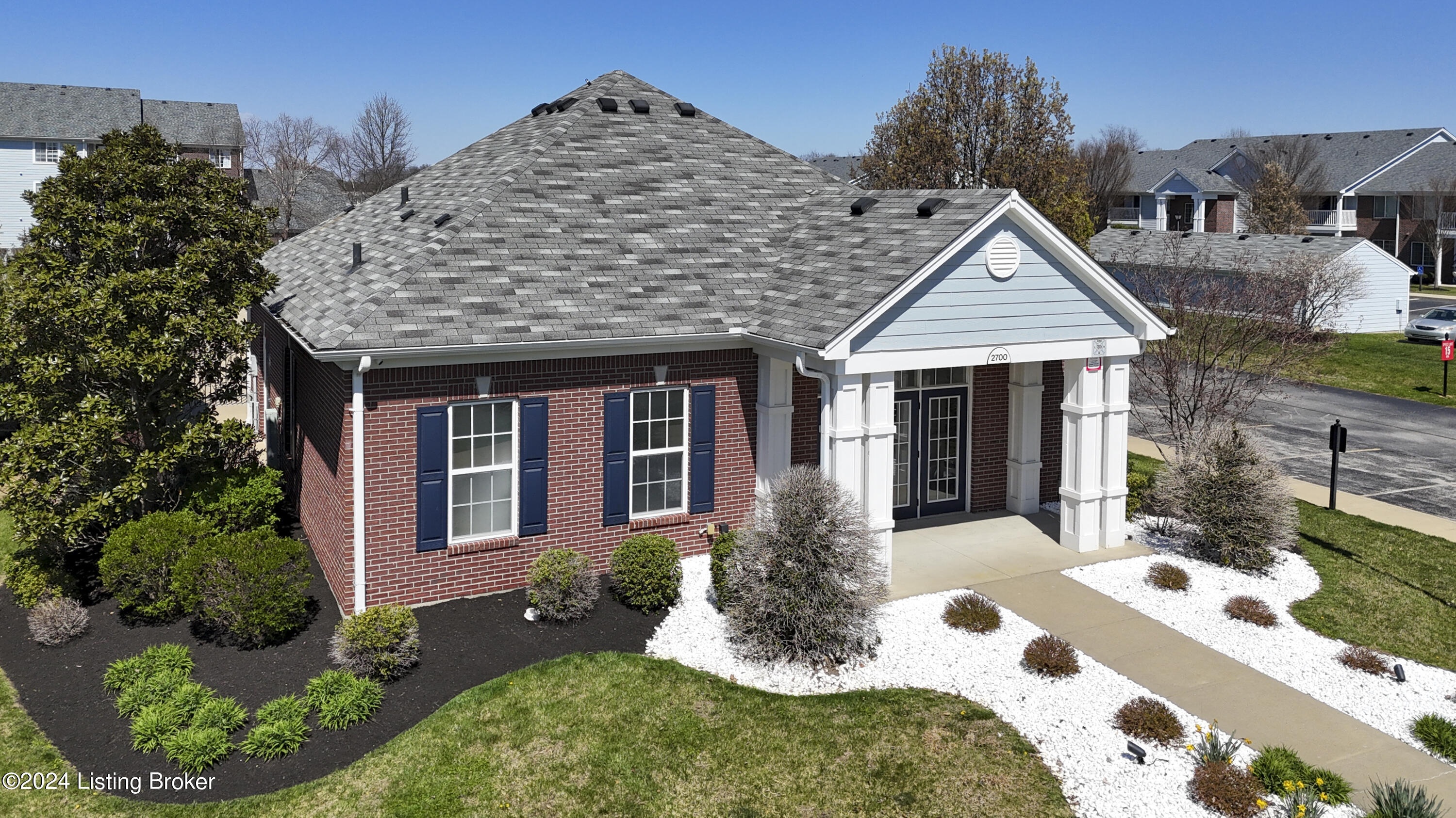 2609 Bradford Commons Dr, UNIT 203