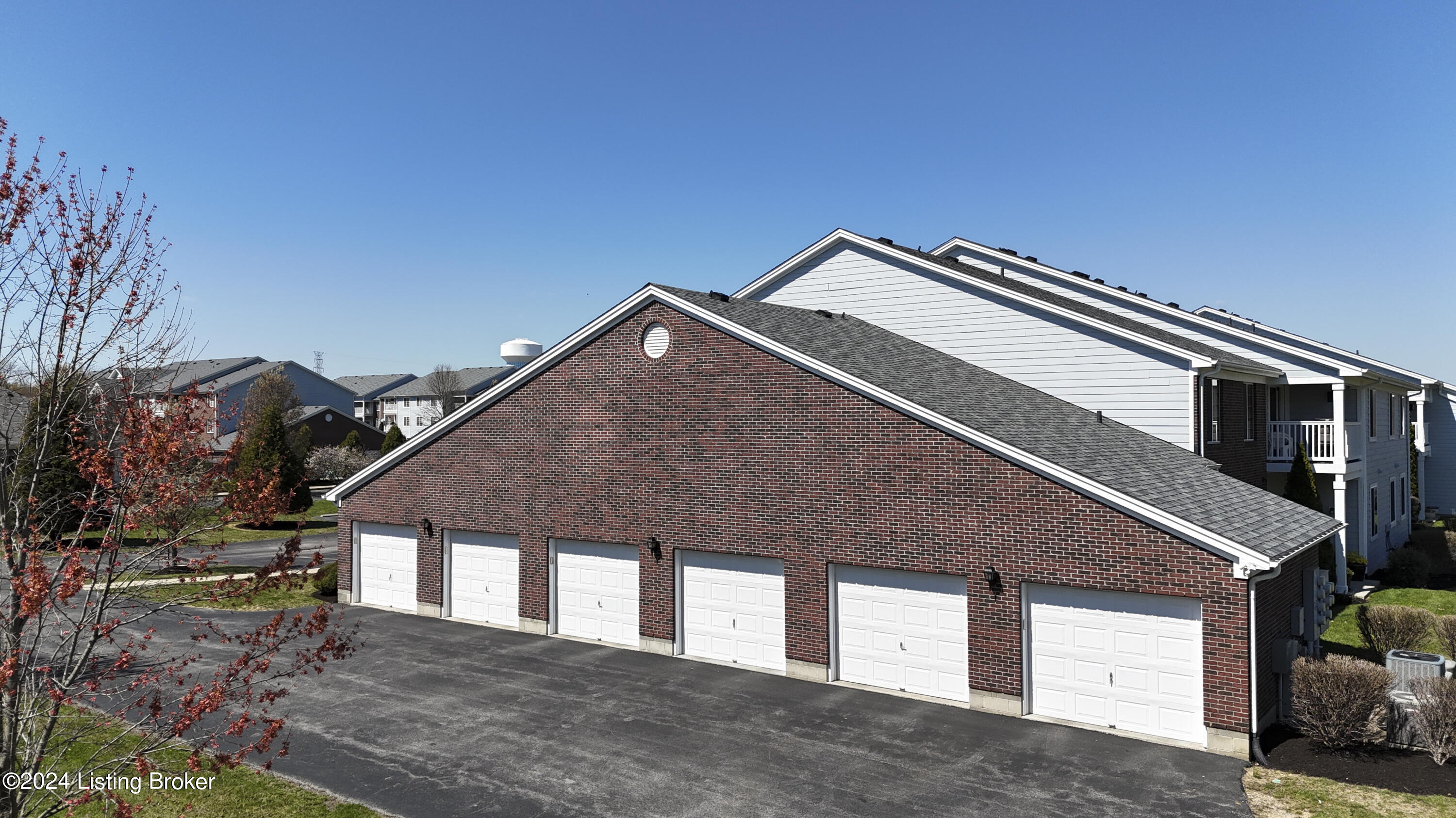 2609 Bradford Commons Dr, UNIT 203