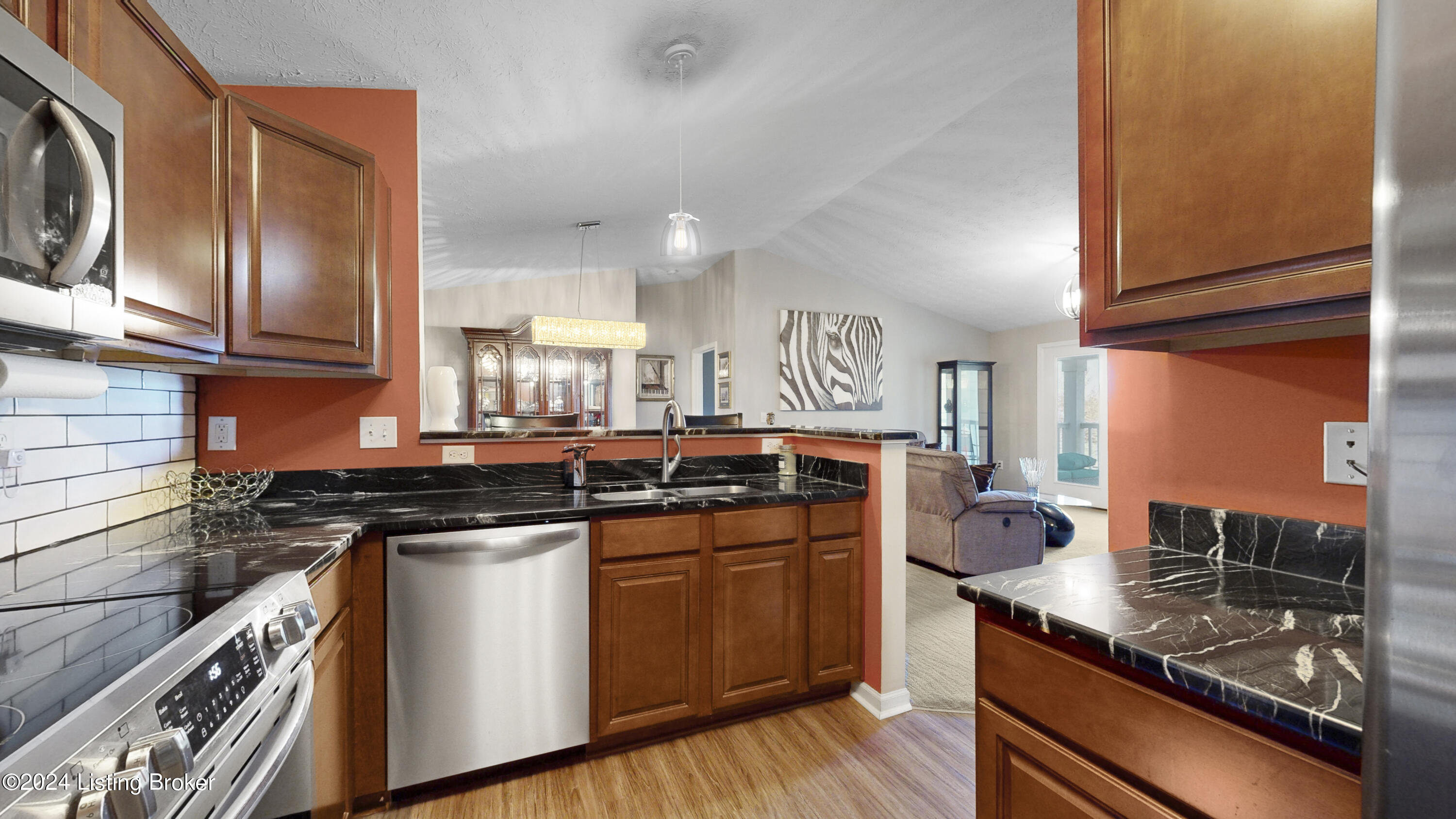 2609 Bradford Commons Dr, UNIT 203