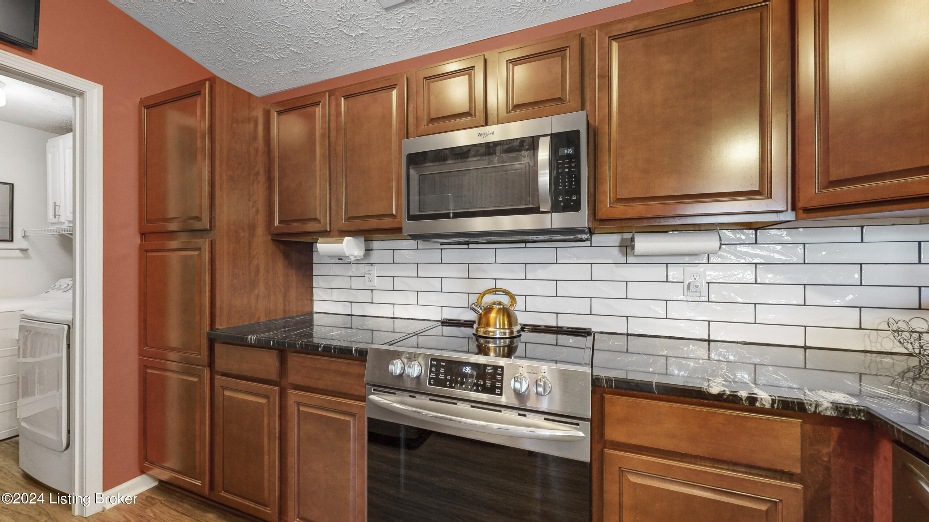 2609 Bradford Commons Dr, UNIT 203