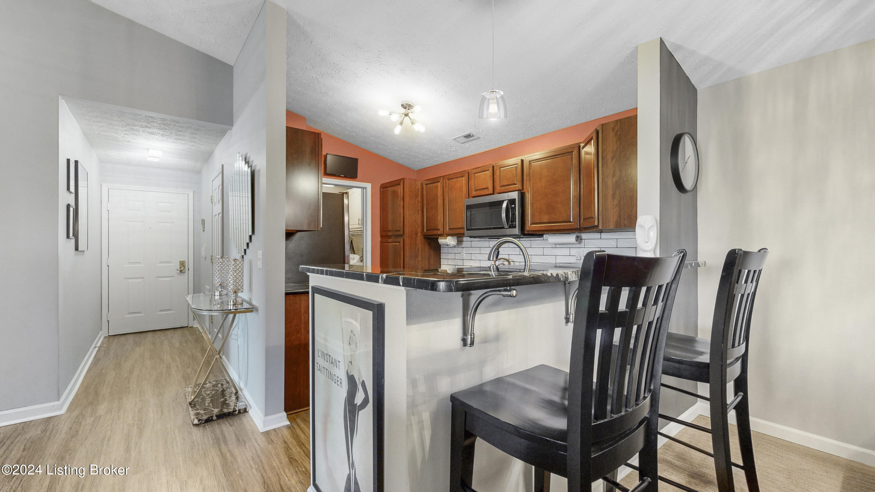 2609 Bradford Commons Dr, UNIT 203