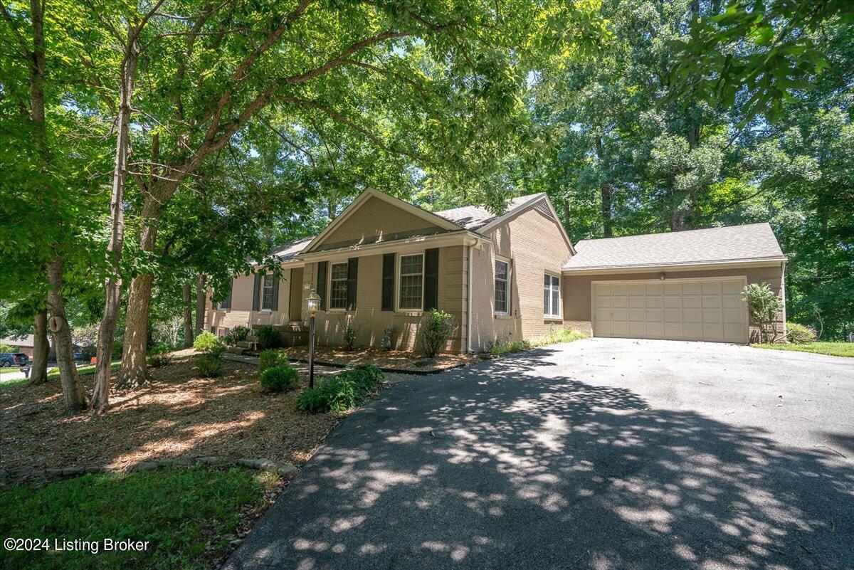 3613 Trail Ridge Rd