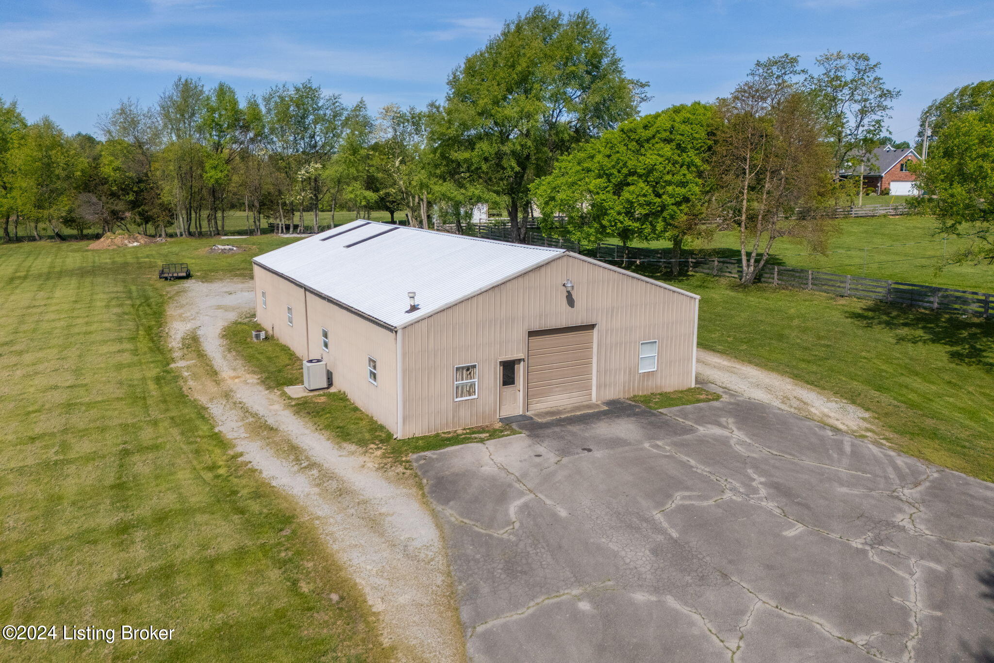 317 Bogard Ln