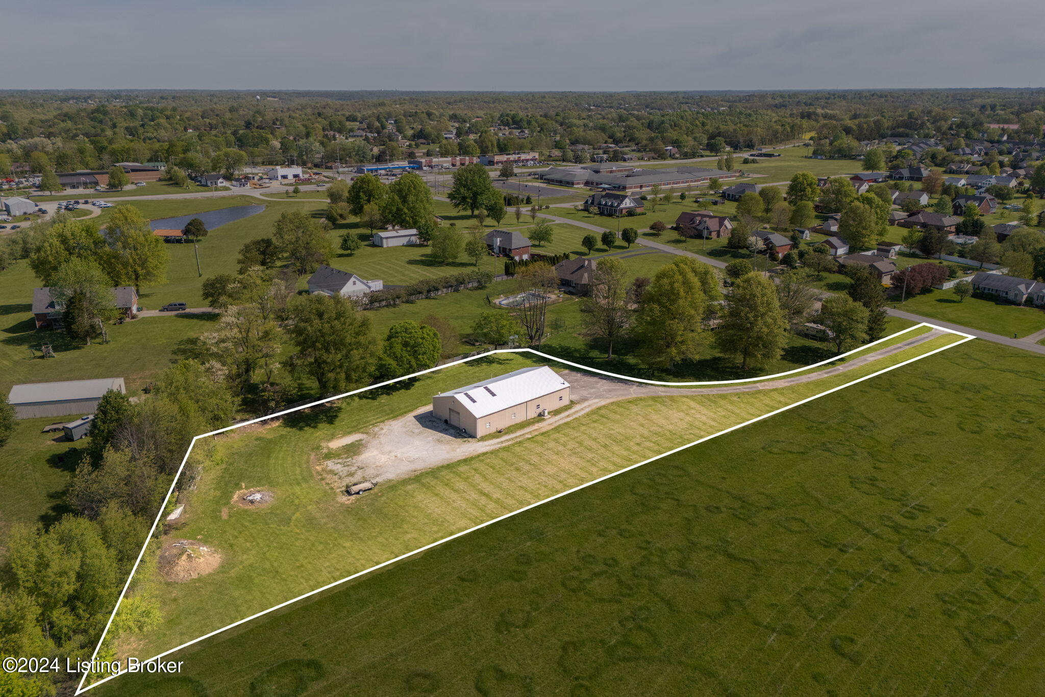 317 Bogard Ln