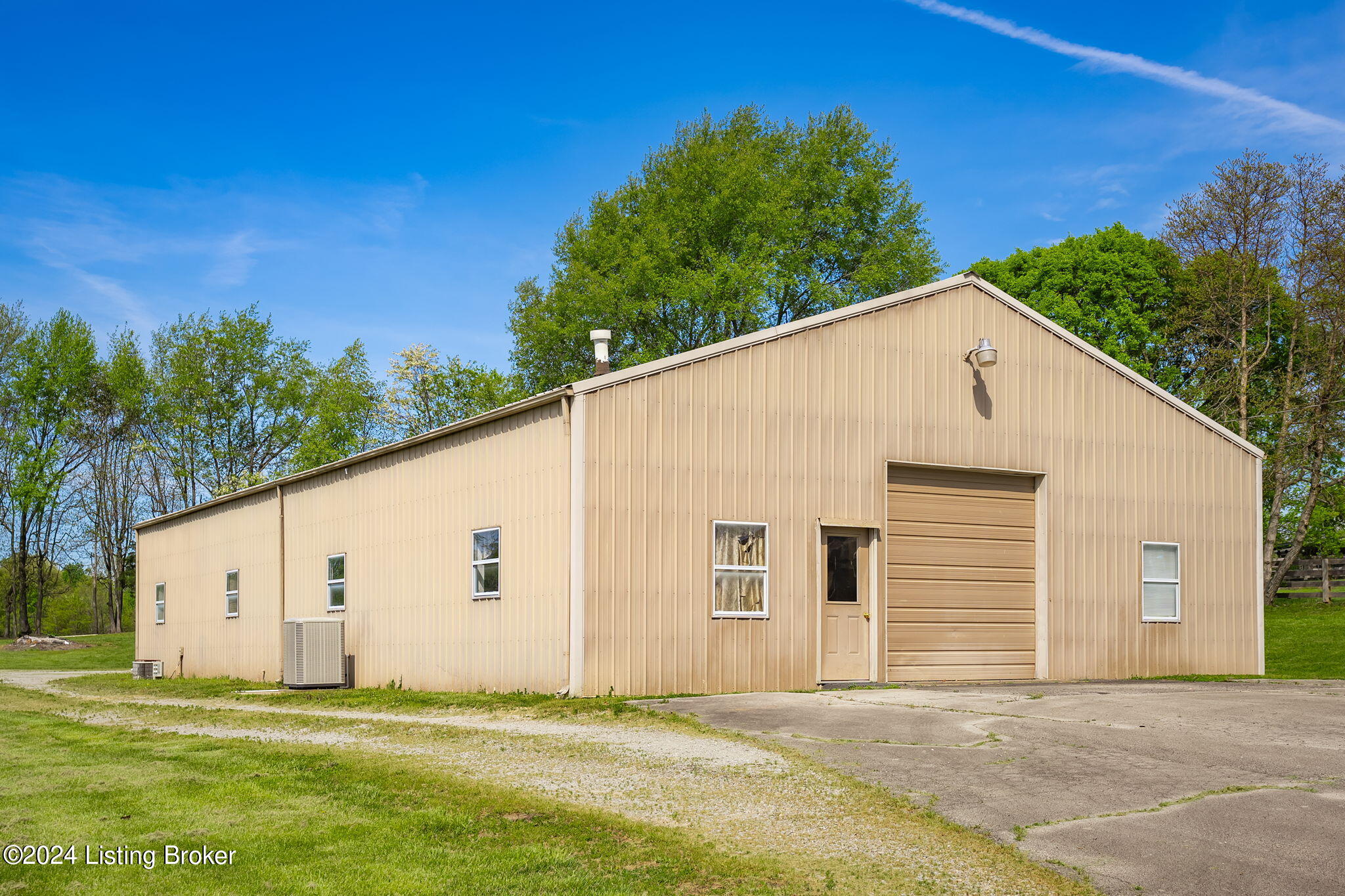 317 Bogard Ln