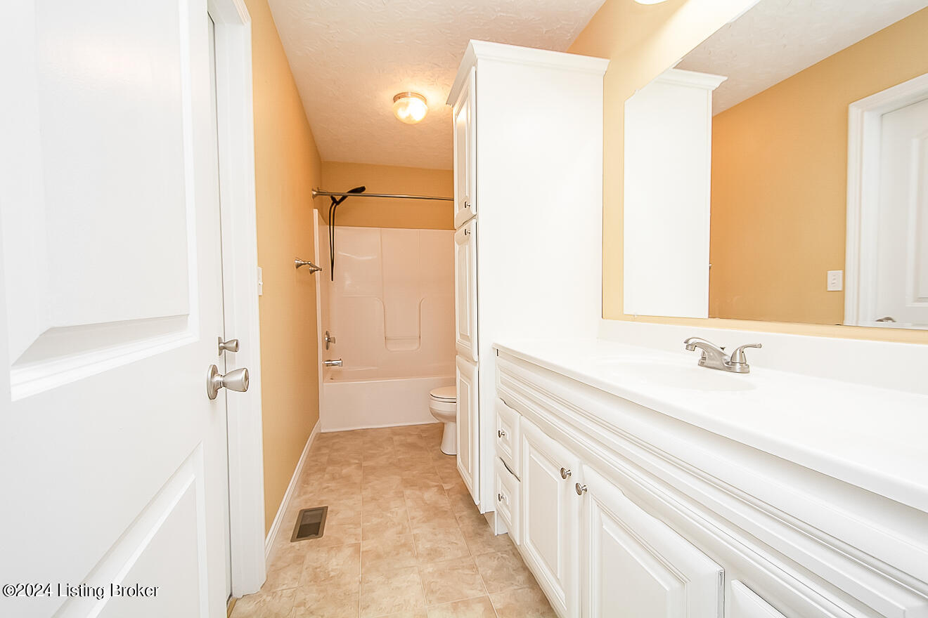 119 Camellia Ave
