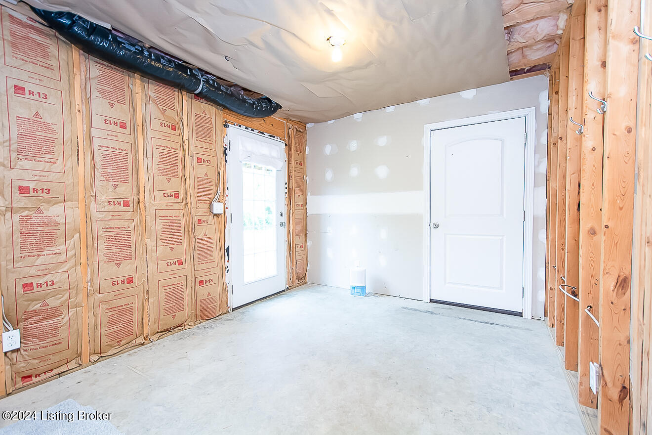 119 Camellia Ave