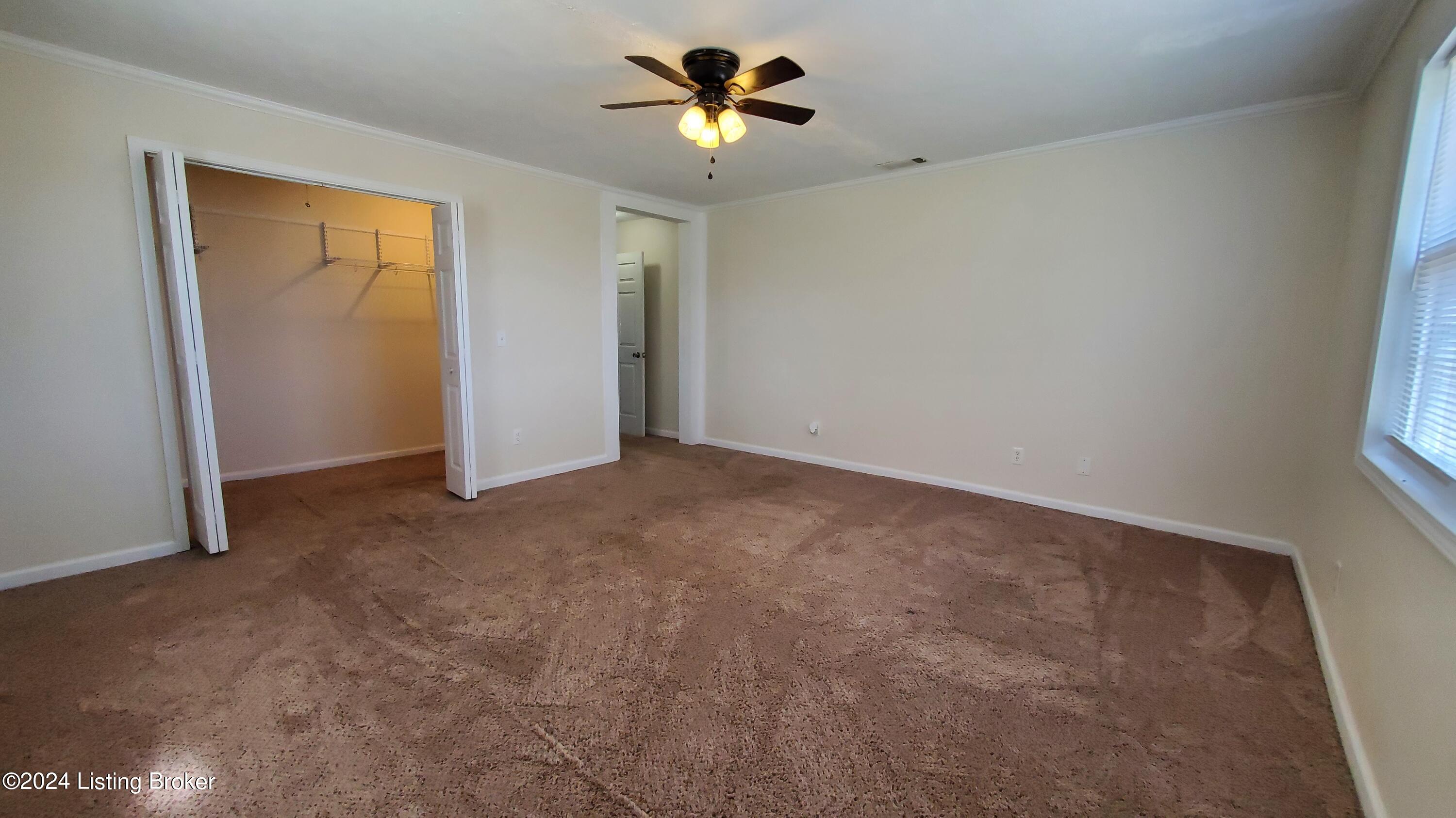 1685 Ochs Ln
