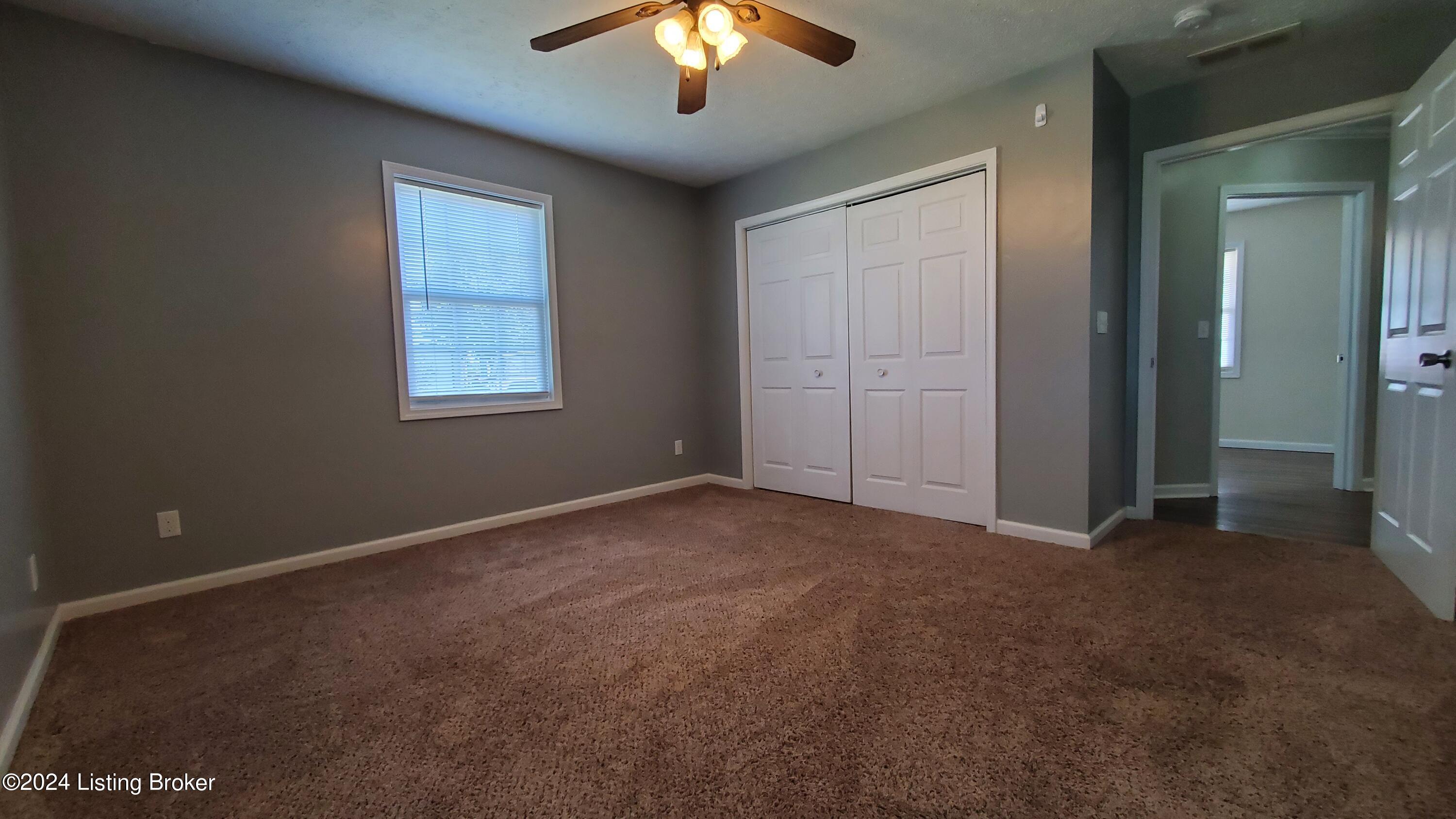 1685 Ochs Ln