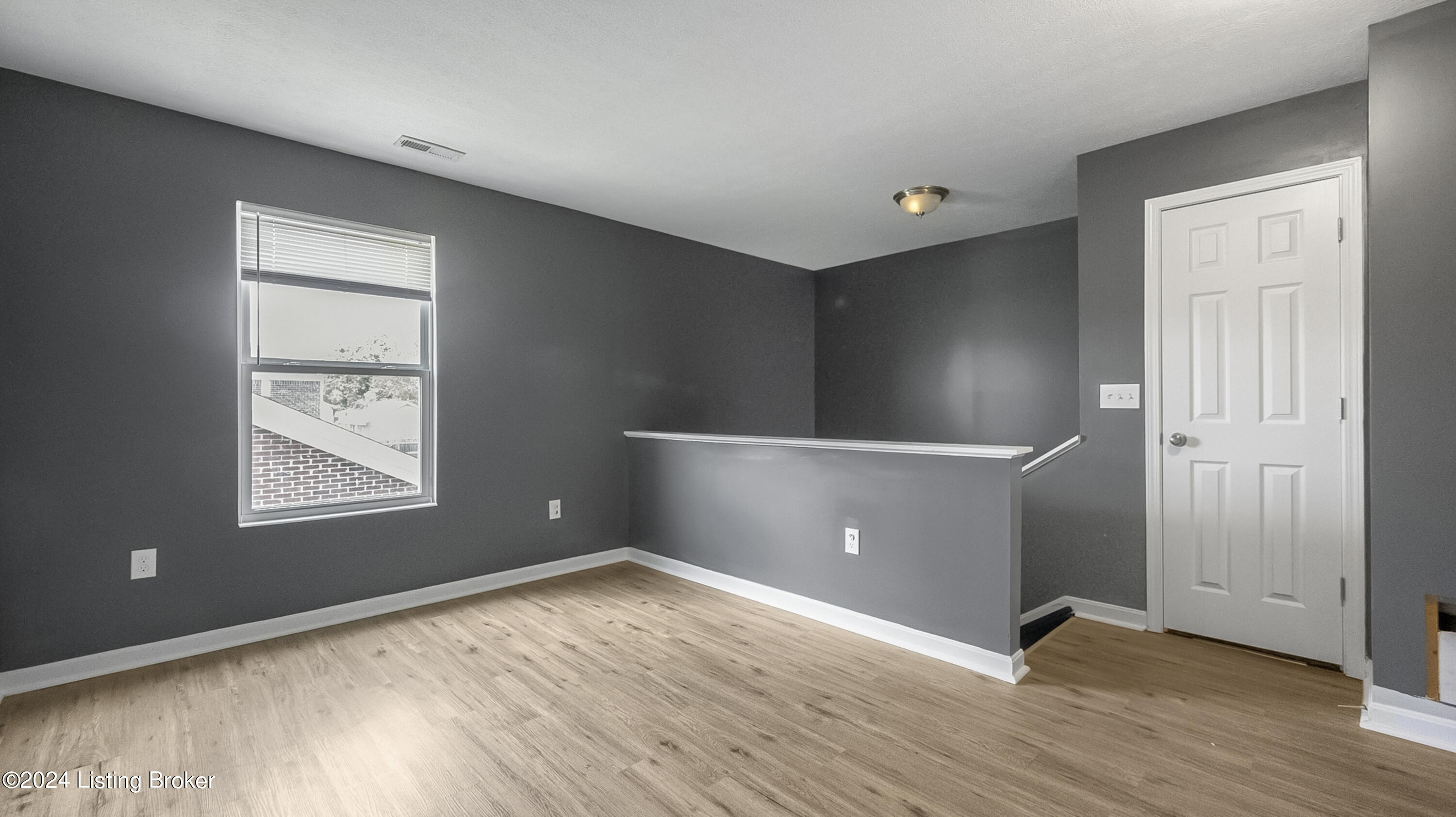 8507 Splendid Point