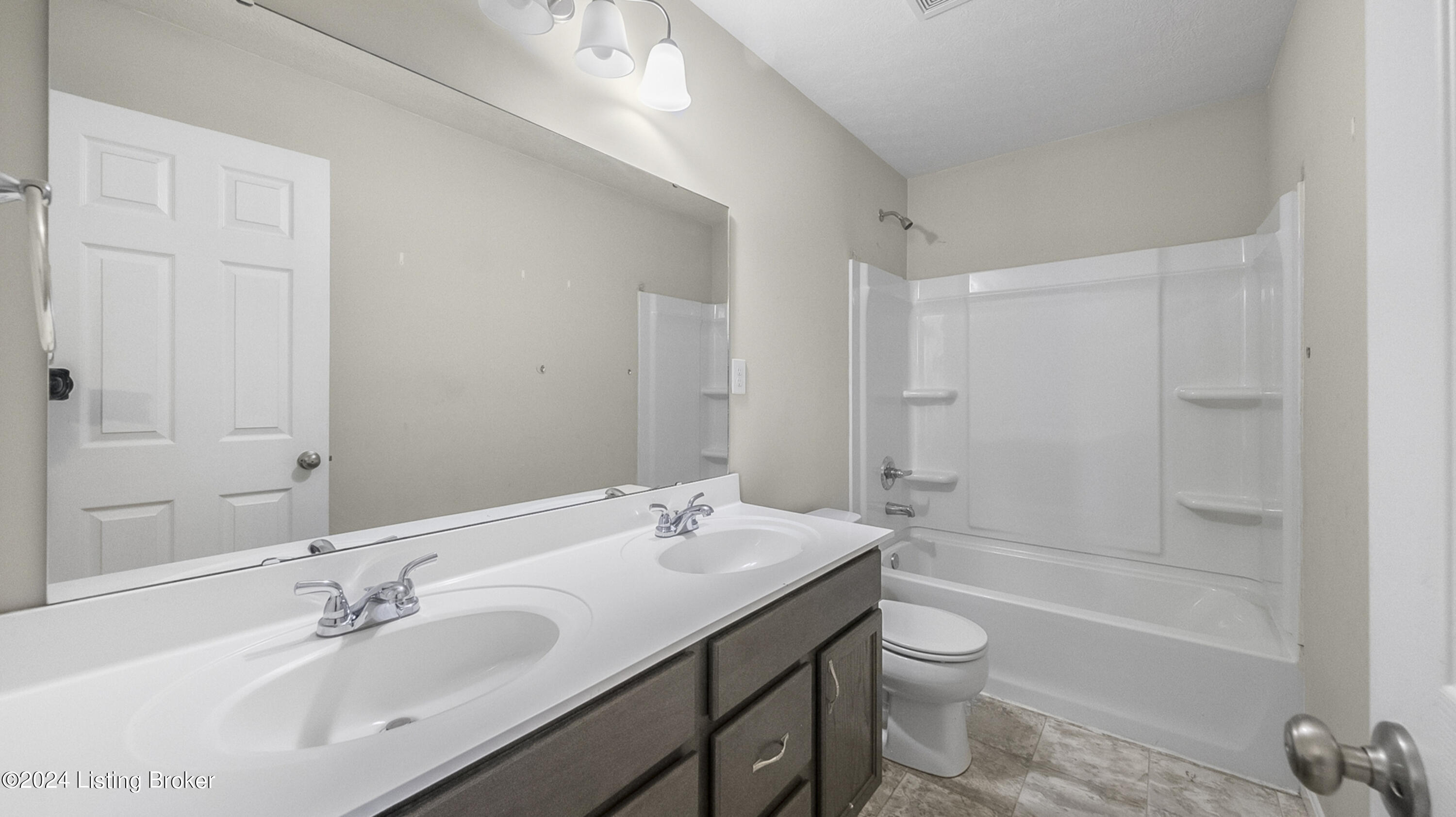 8507 Splendid Point