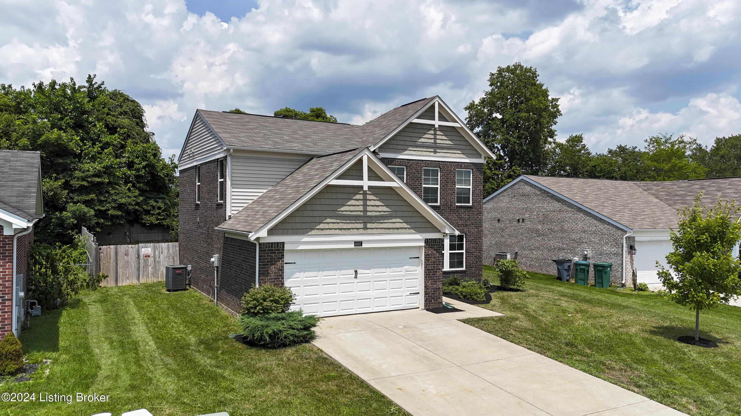 8507 Splendid Point