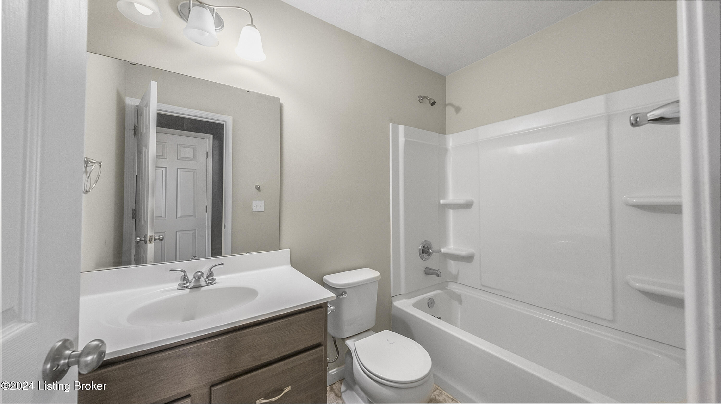 8507 Splendid Point