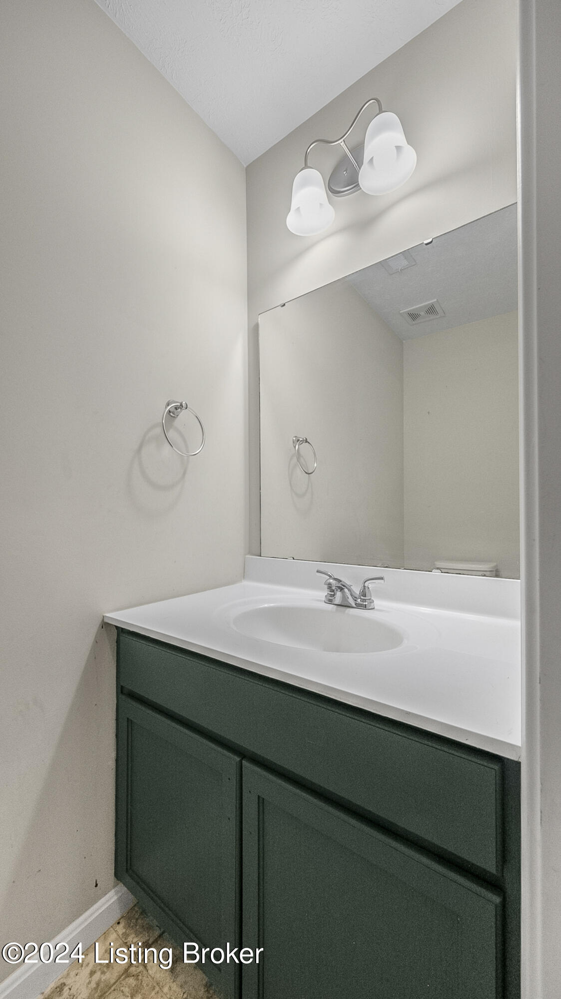 8507 Splendid Point
