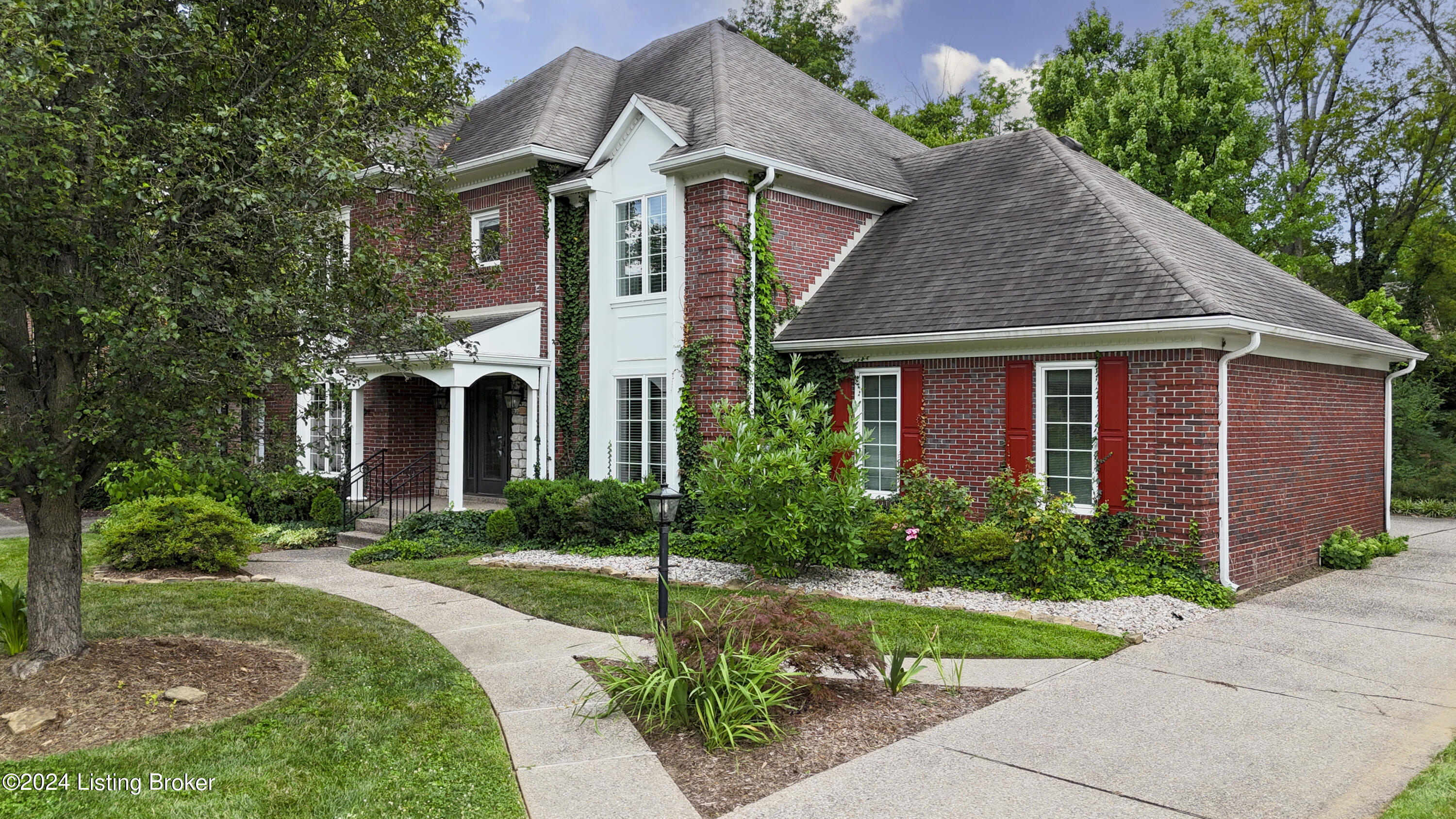 1378 Waxwing Pl