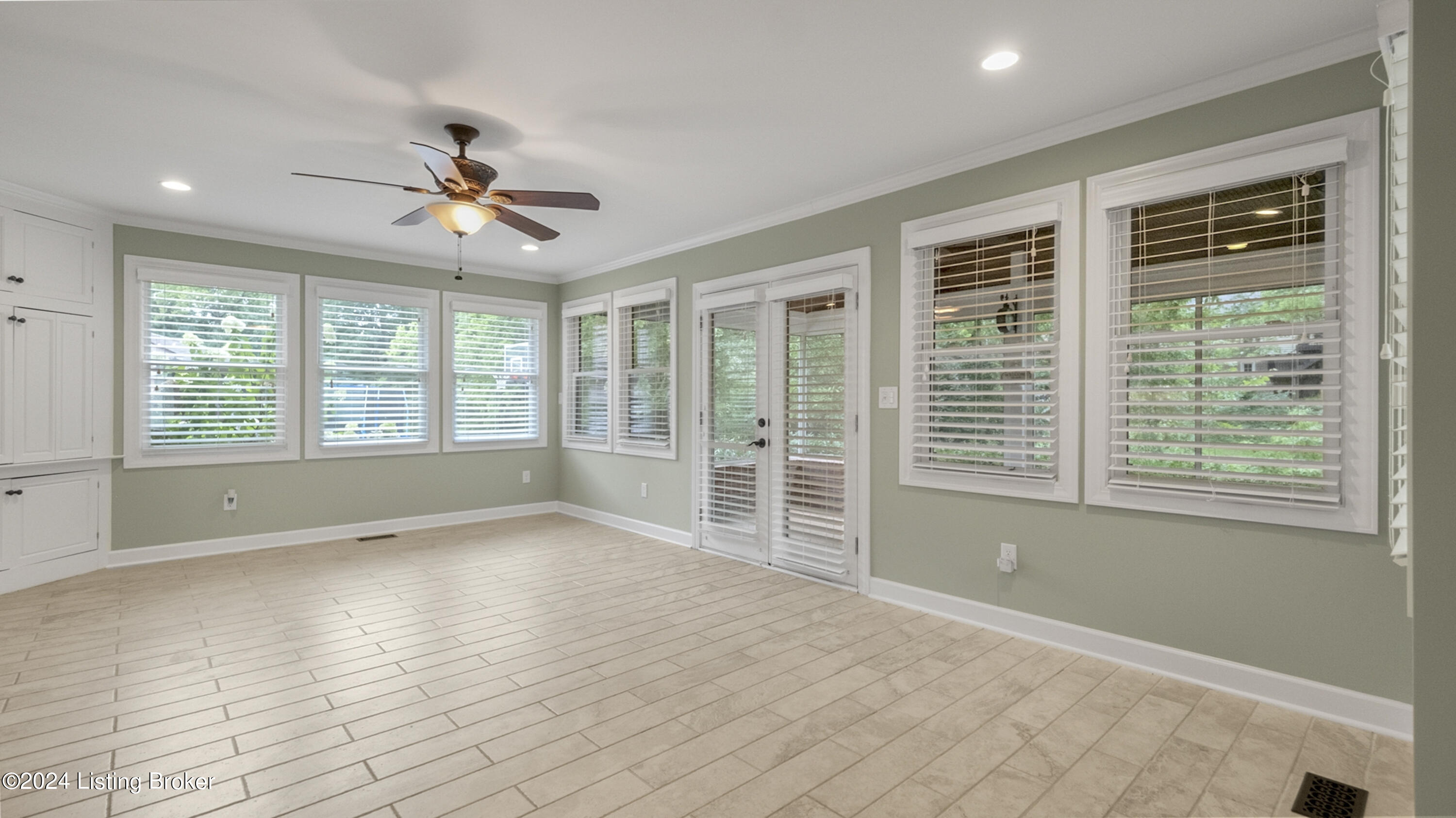 1378 Waxwing Pl