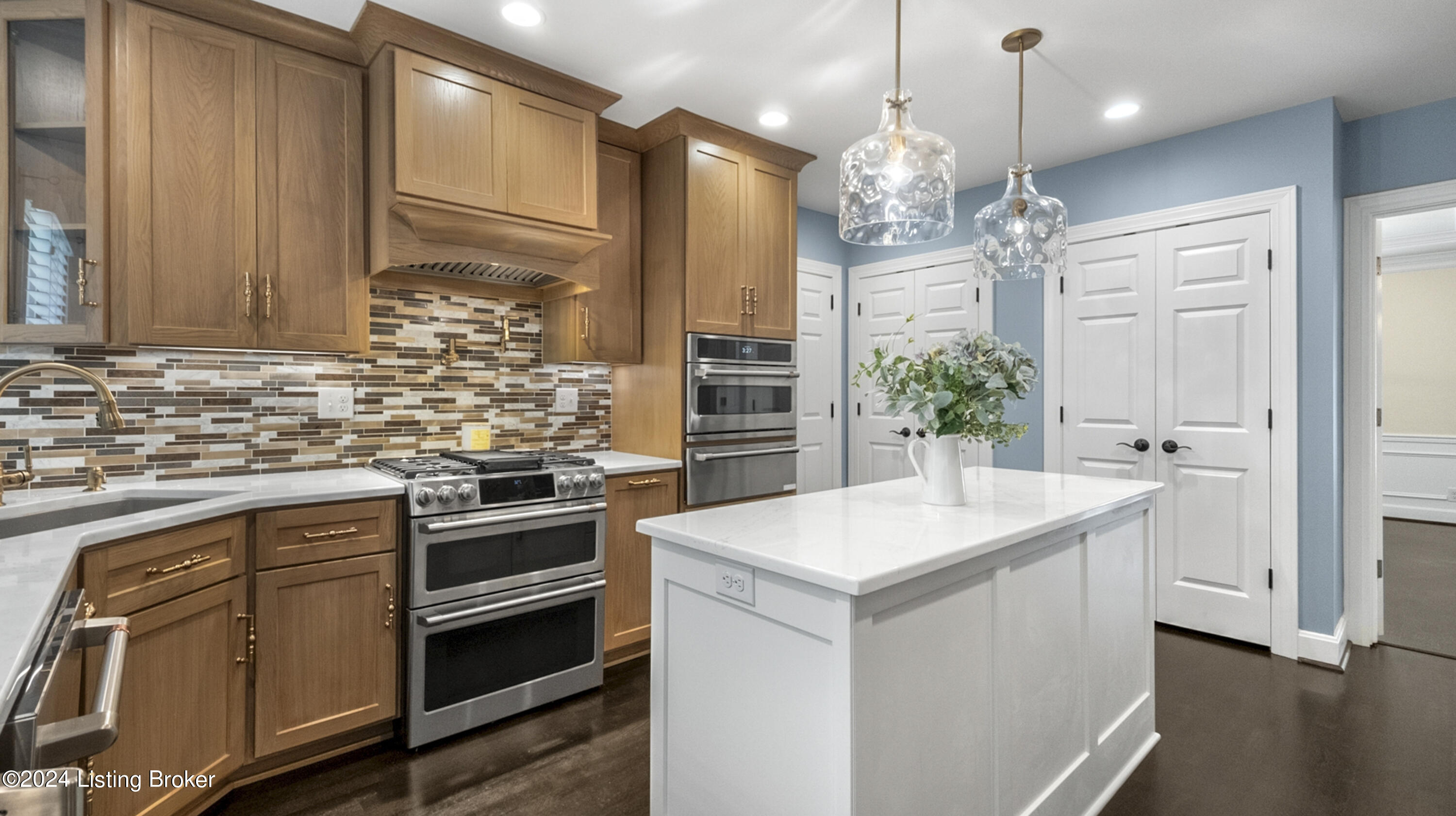 1378 Waxwing Pl