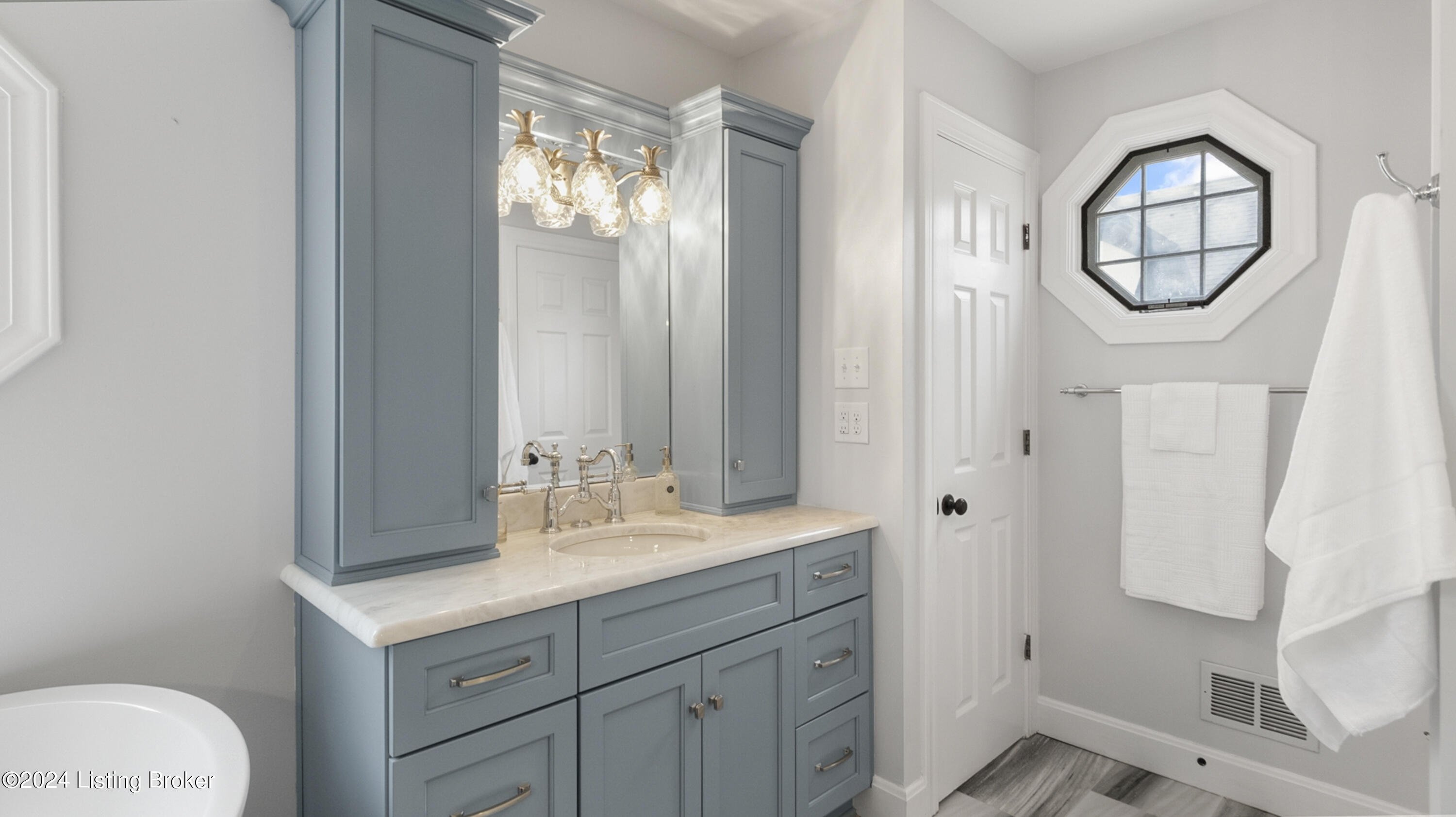 1378 Waxwing Pl